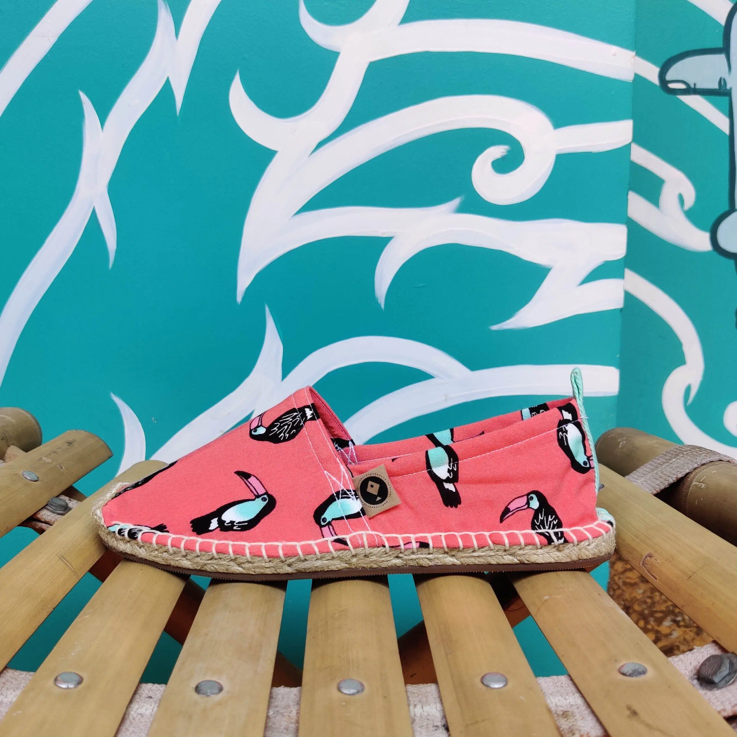 HAPPINESS | Espadrilles in bird patterns