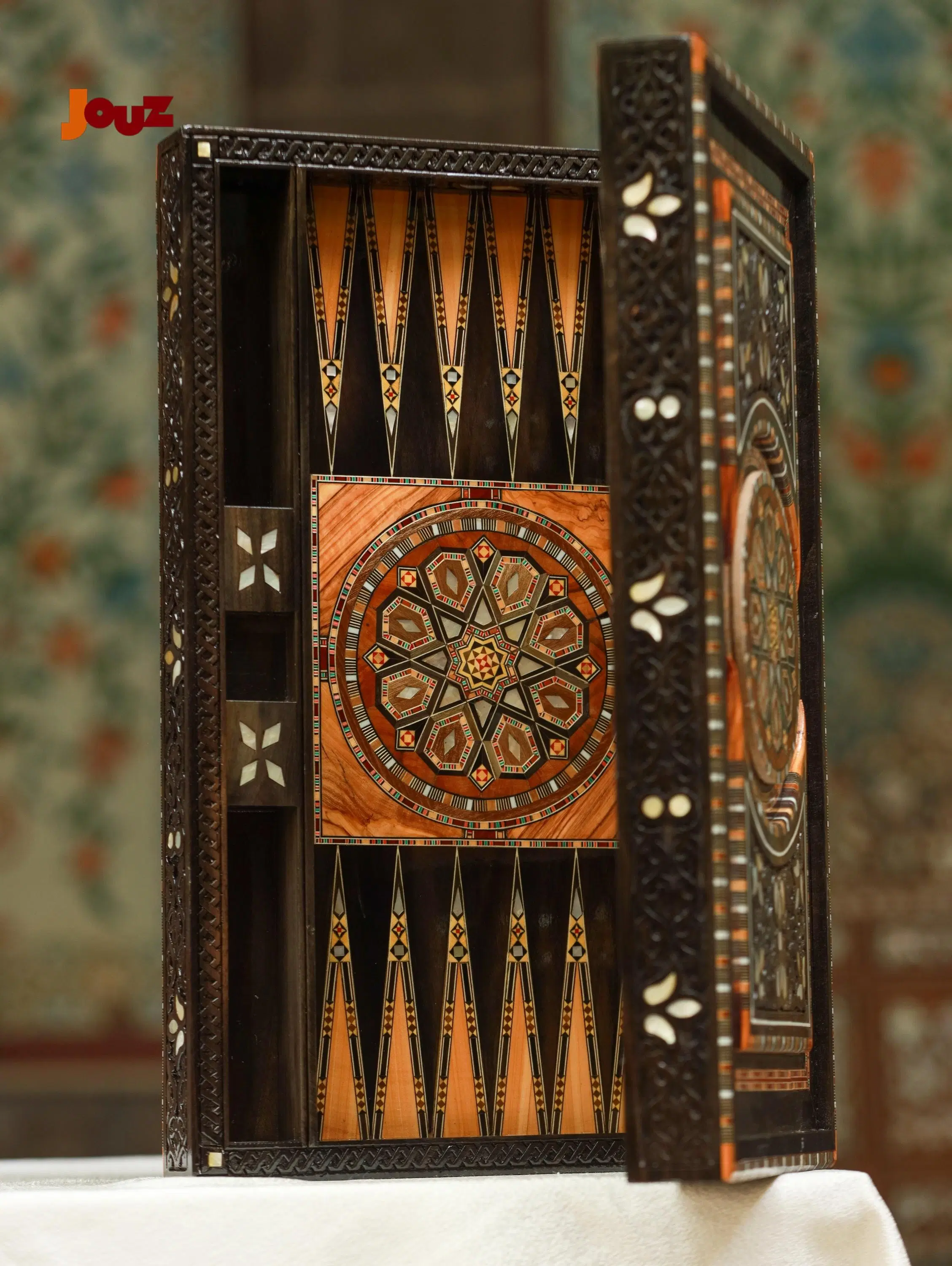 Luxury Backgammon Masterpiece – Exclusive One-of-a-Kind Collector's Set, Handcrafted High-End Board with Mother of Pearl Inlay