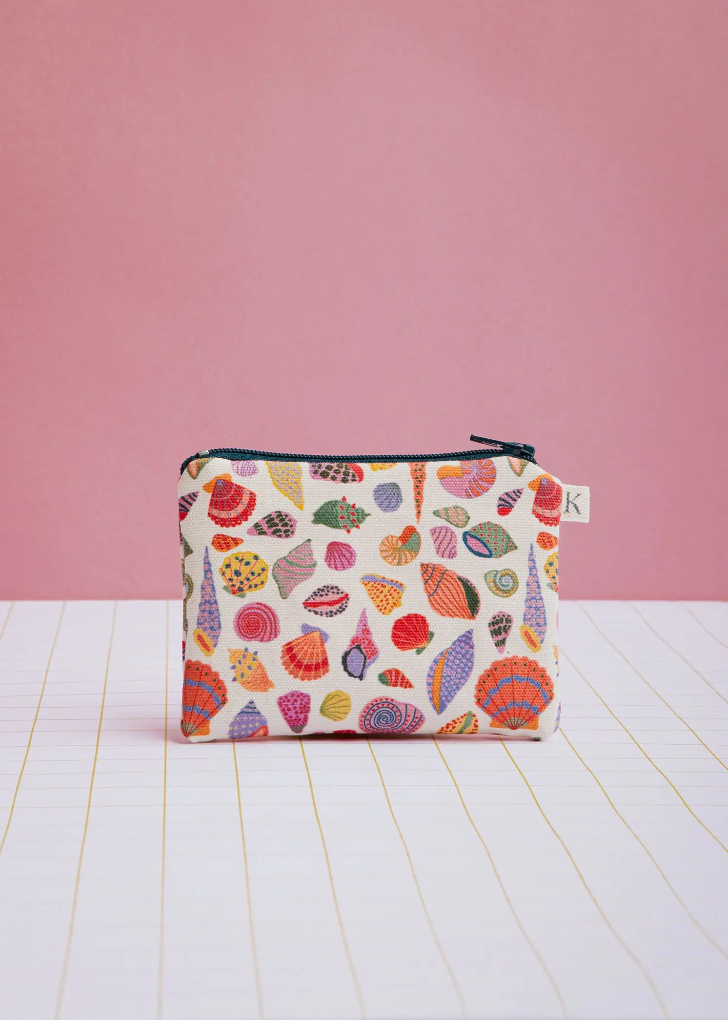 Beige Shells Purse