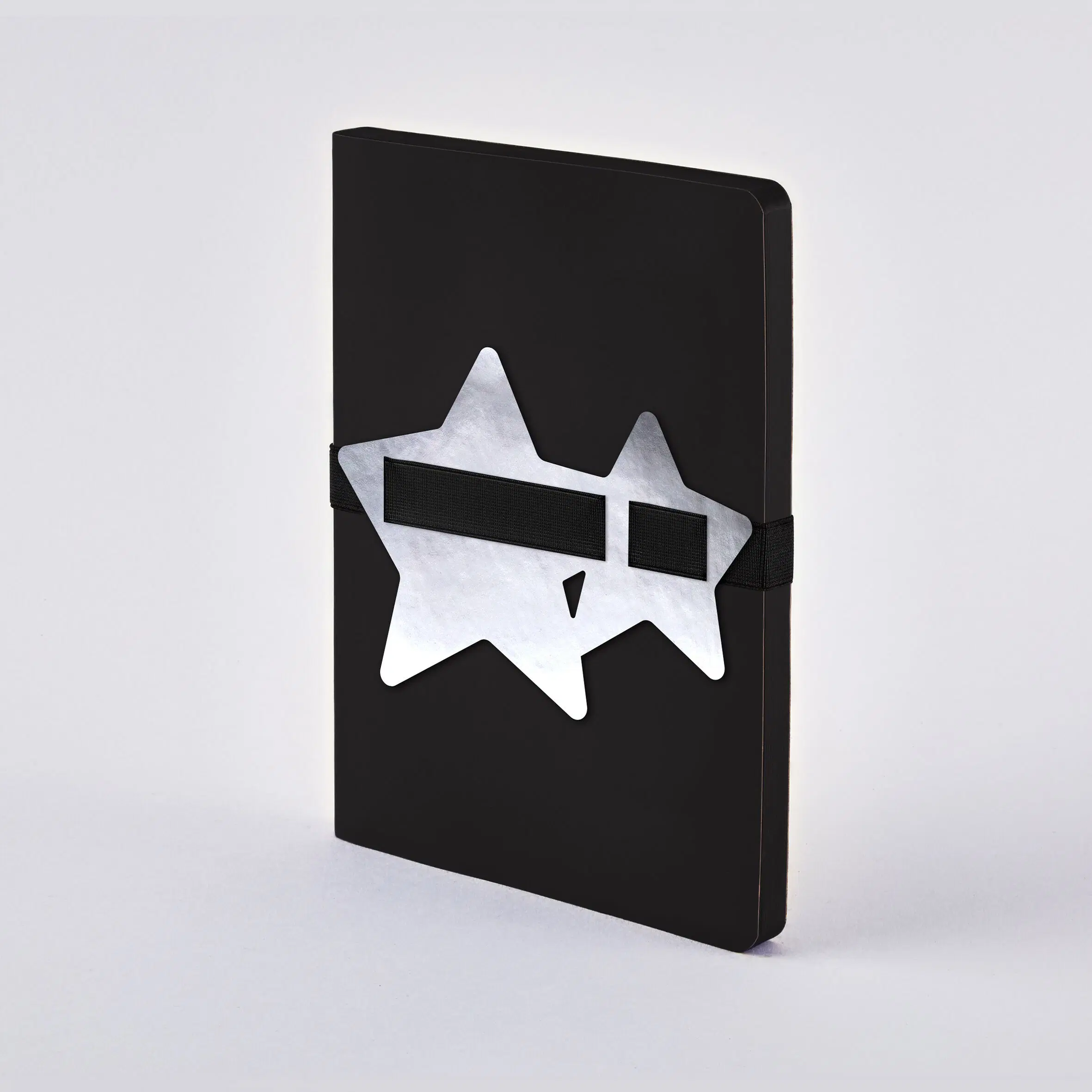 Voyager L Light - Stars | A5+ Notebook | Dotted Journal | 3.5mm dot grid | 176 numbered pages | 120g premium paper | Black leather | With pen and smartphone holder | Made in Germany