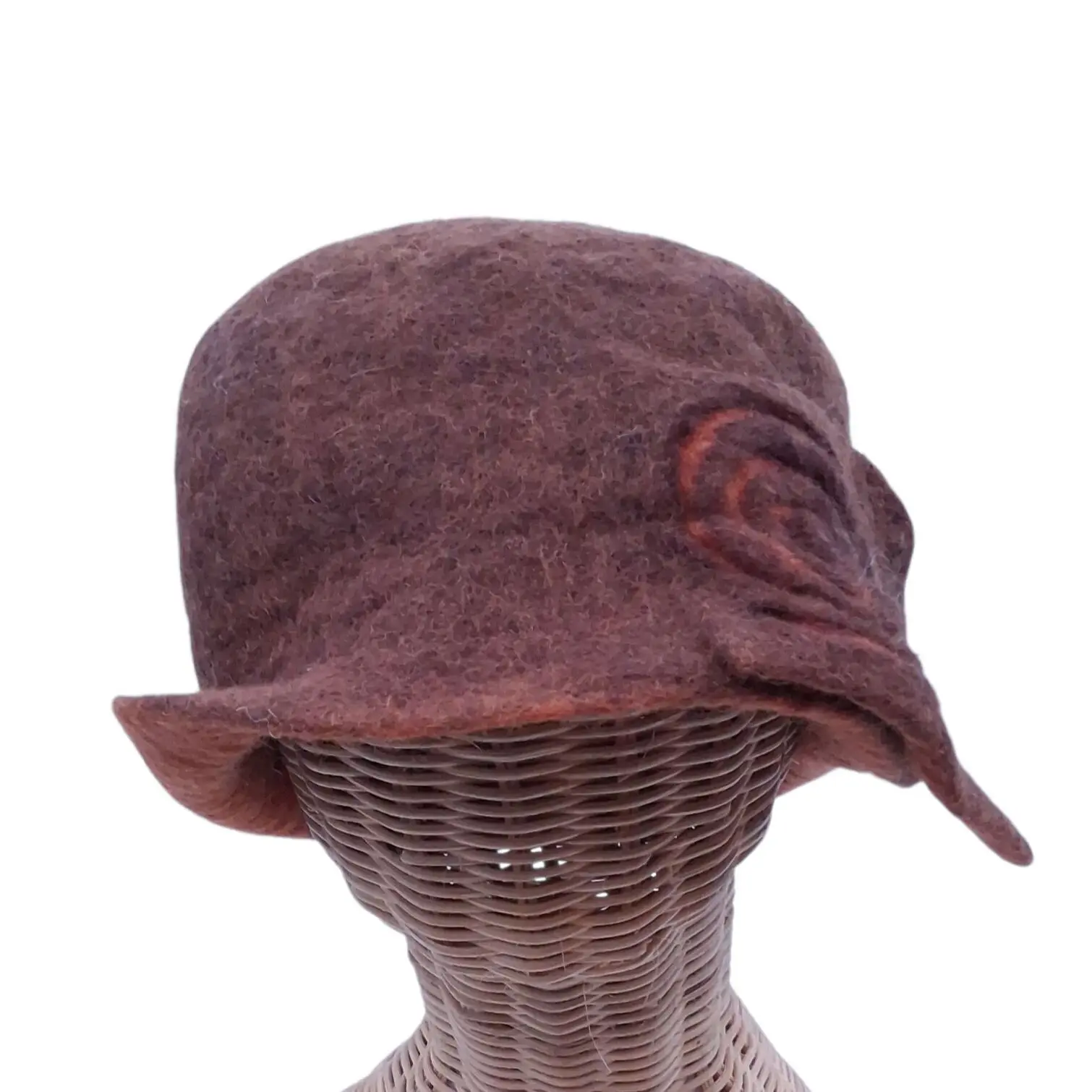 chapeau feutré à la main en pure laine de mouton