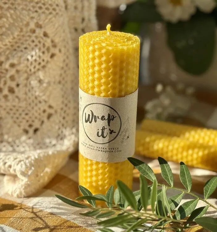 Beeswax Candle - 13.5 cm x 4.5 cm - 100% Natural local beeswax