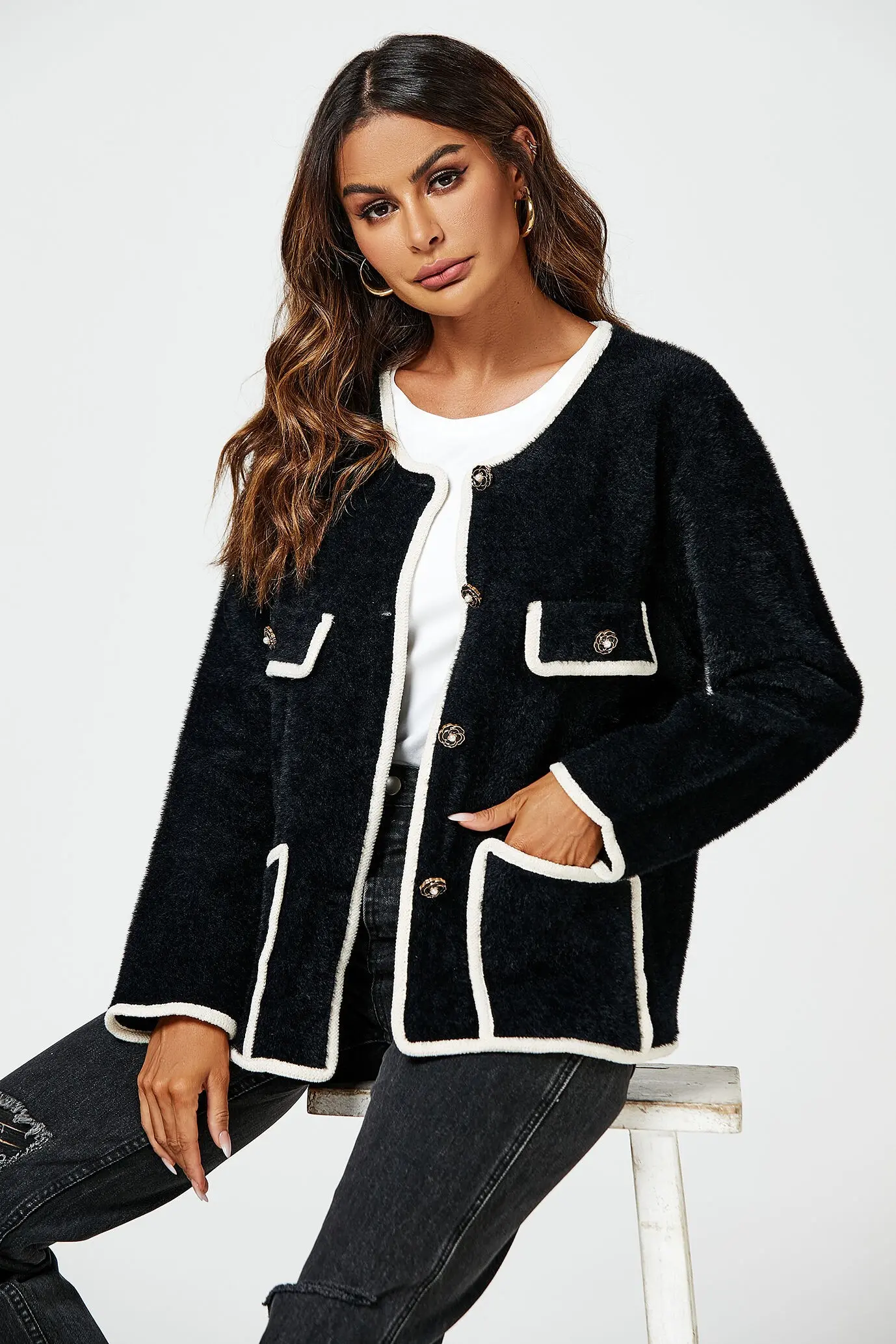 Casual bouclé jacket in black