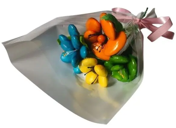Mini bouquet of pink freesia and pink anemone by Warhol in chocolate dragees