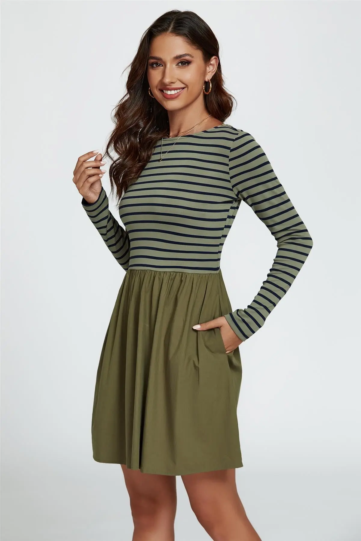 Long-sleeved striped mini dress in olive