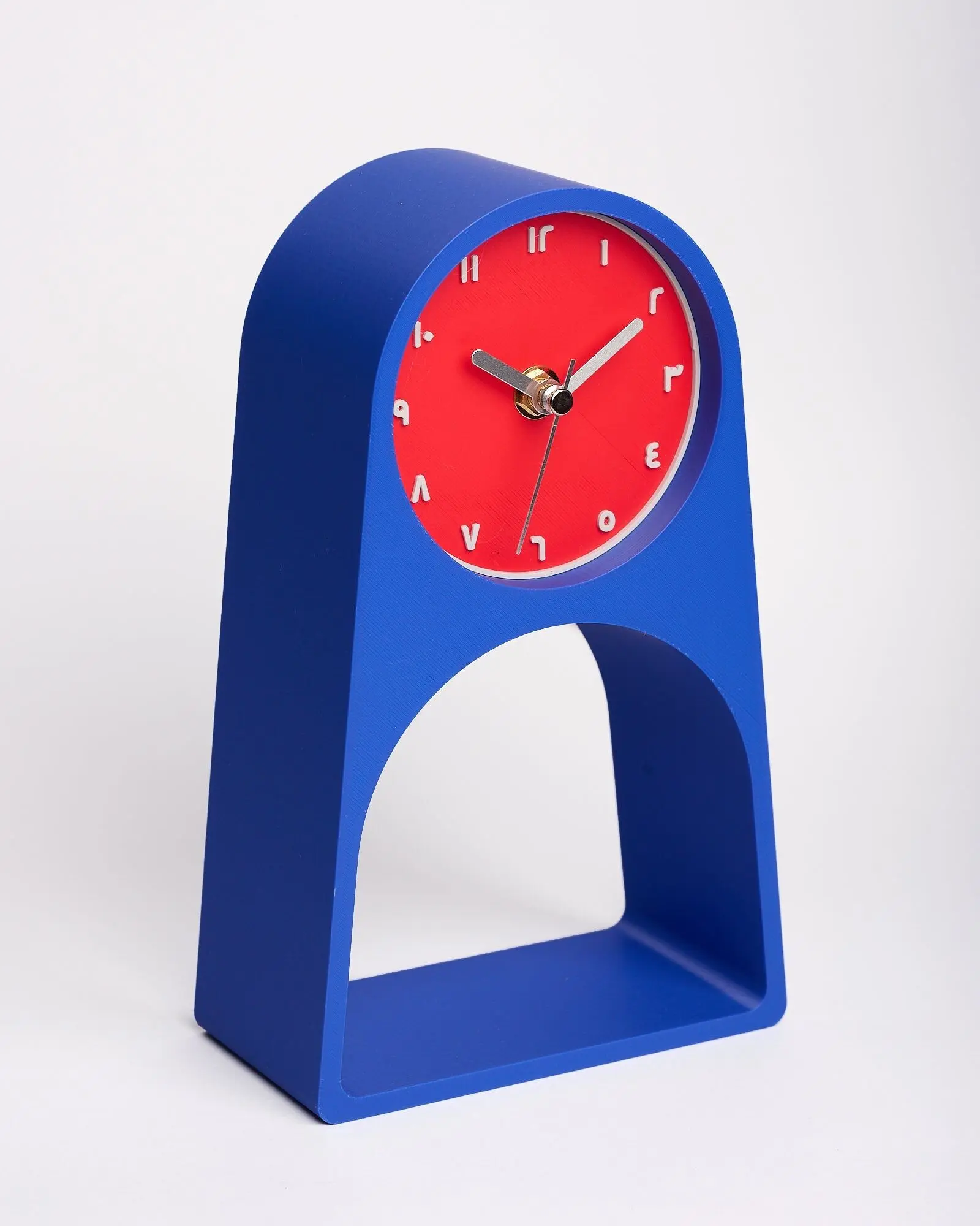 LEIF table clock - "AZARON"
