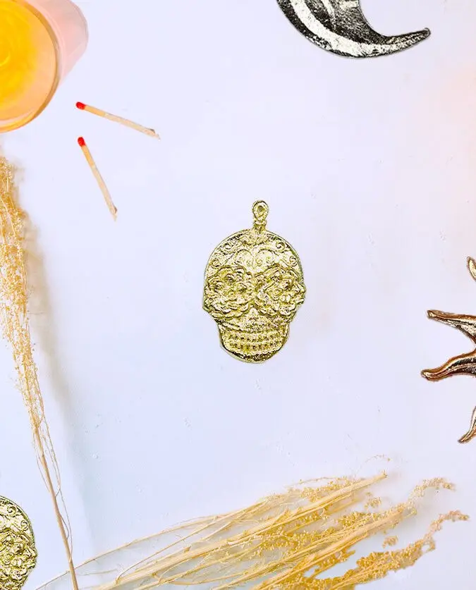 Milagro calaveral floral doré