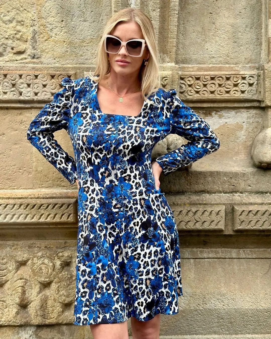 Blue Leopard Floral Dress – Long Sleeve LOUI.