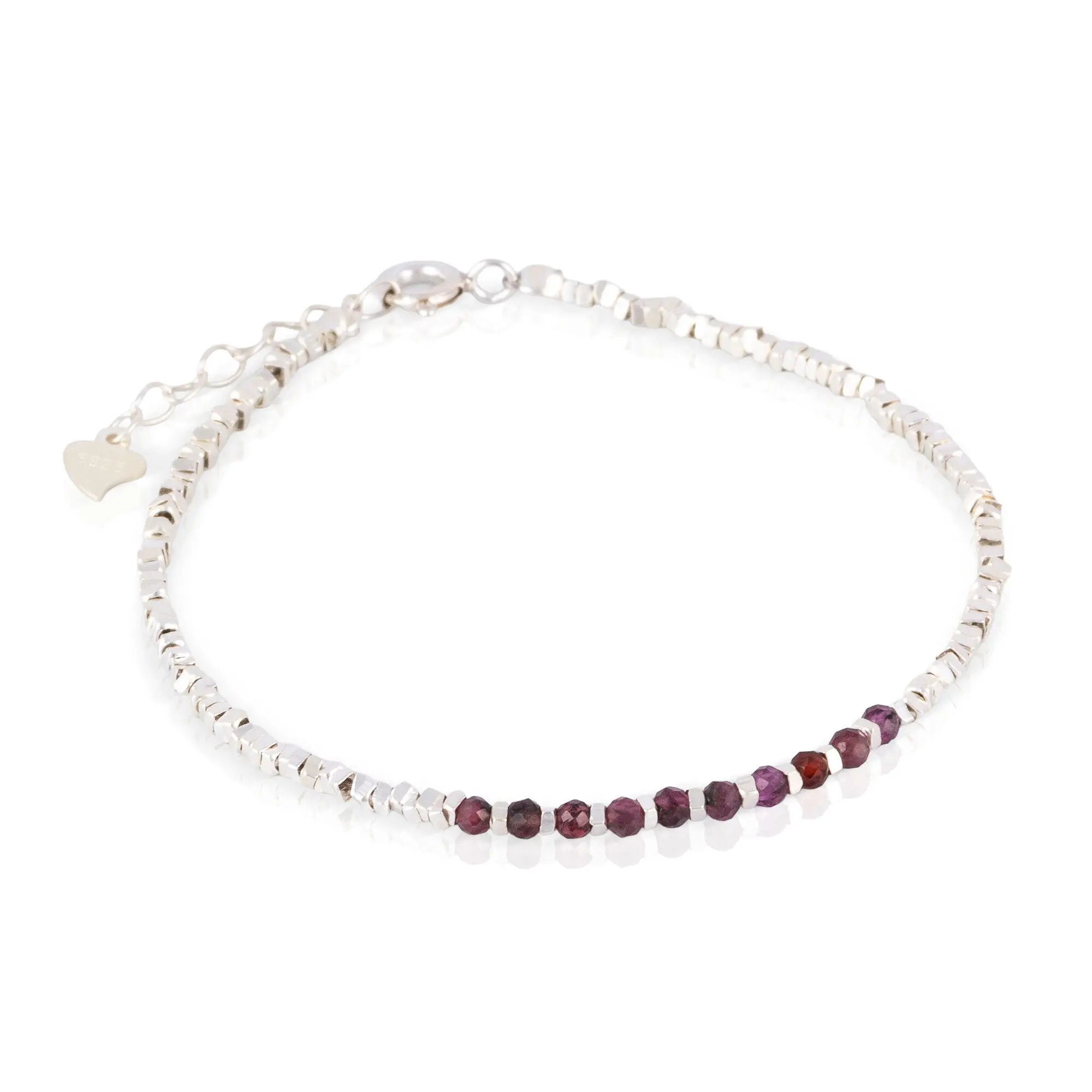 Bracelet en argent sterling orné de pierres violettes naturelles et muni d'un fermoir à ressort.Couleur : Argent