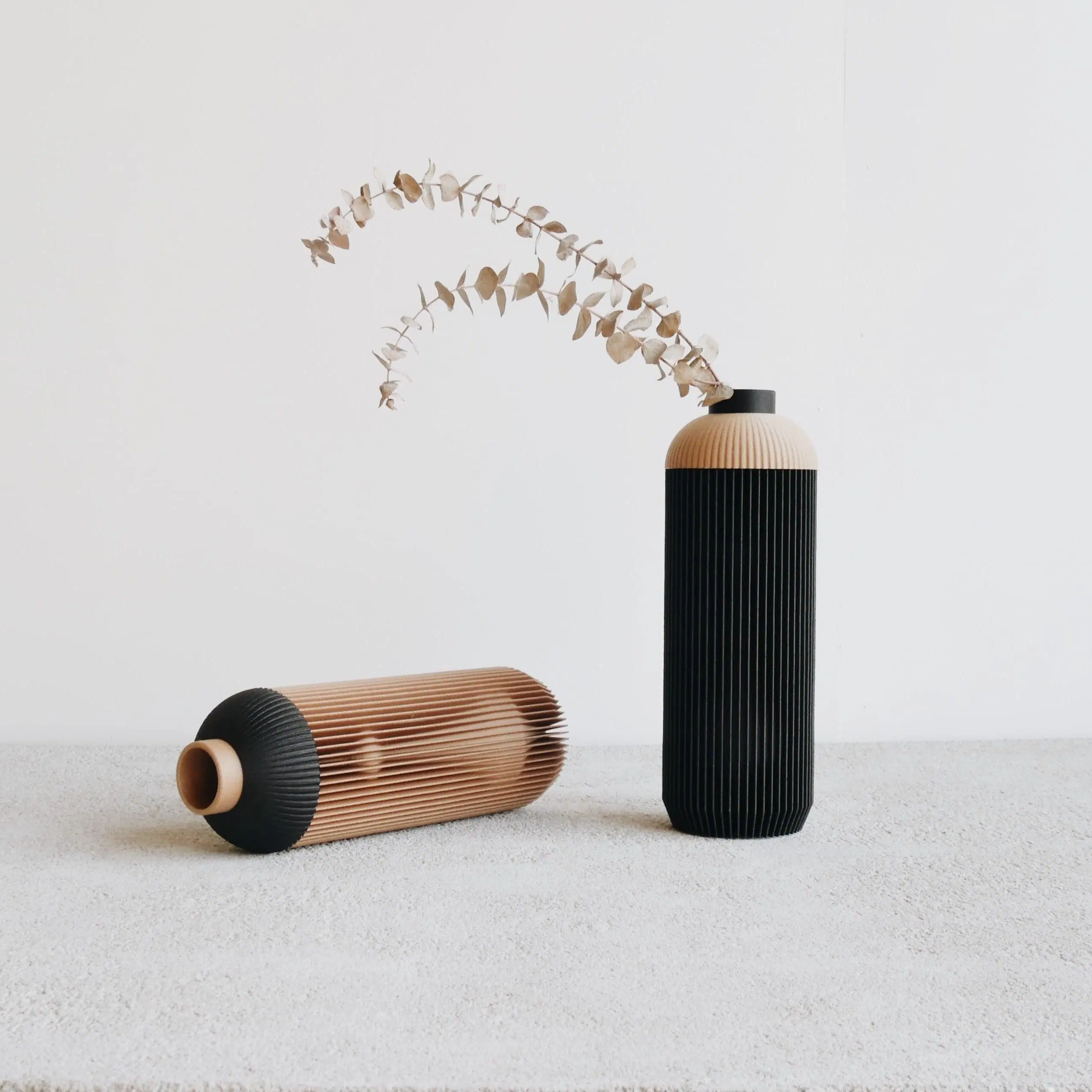 Vase ONDE - Naturel et Noir