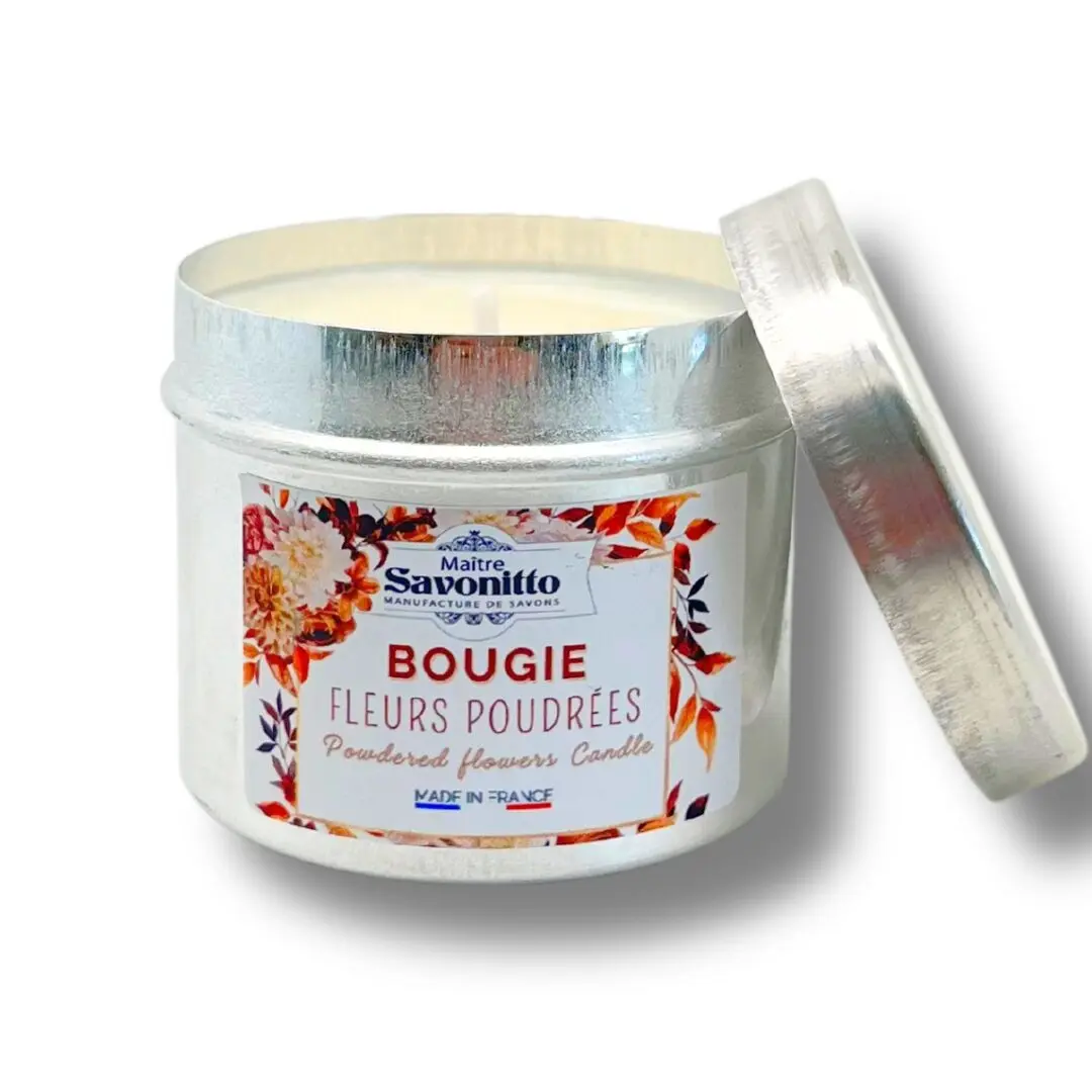 Vela perfumada de flores en polvo