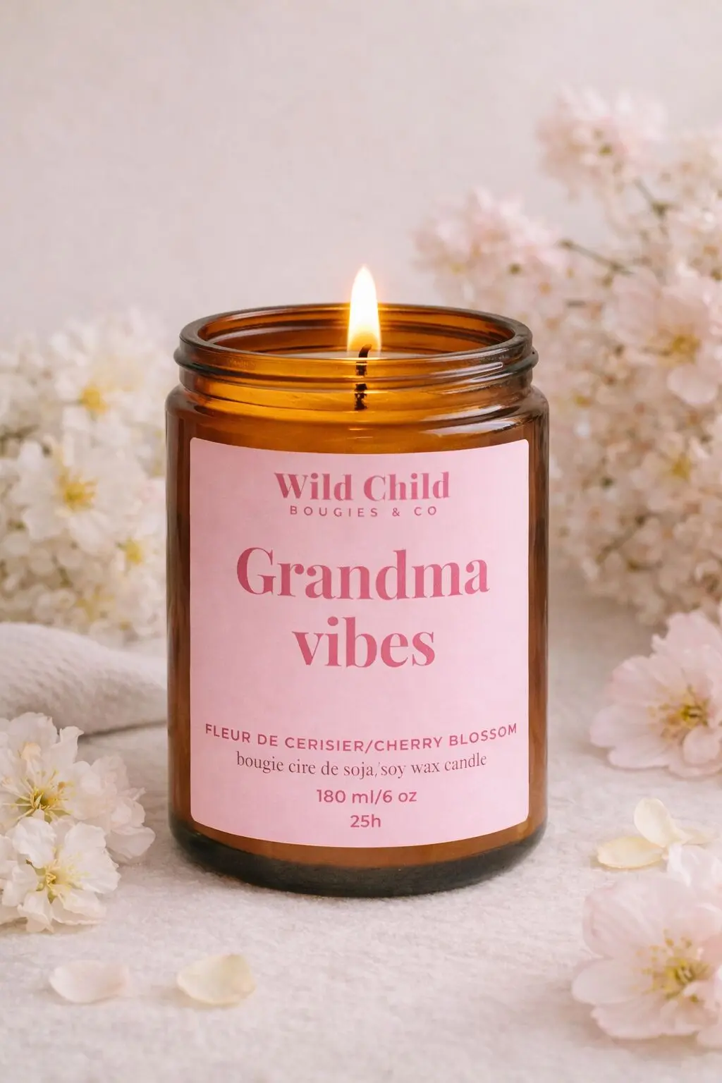 "Grandma vibes" Handcrafted scented candle - 25 hours