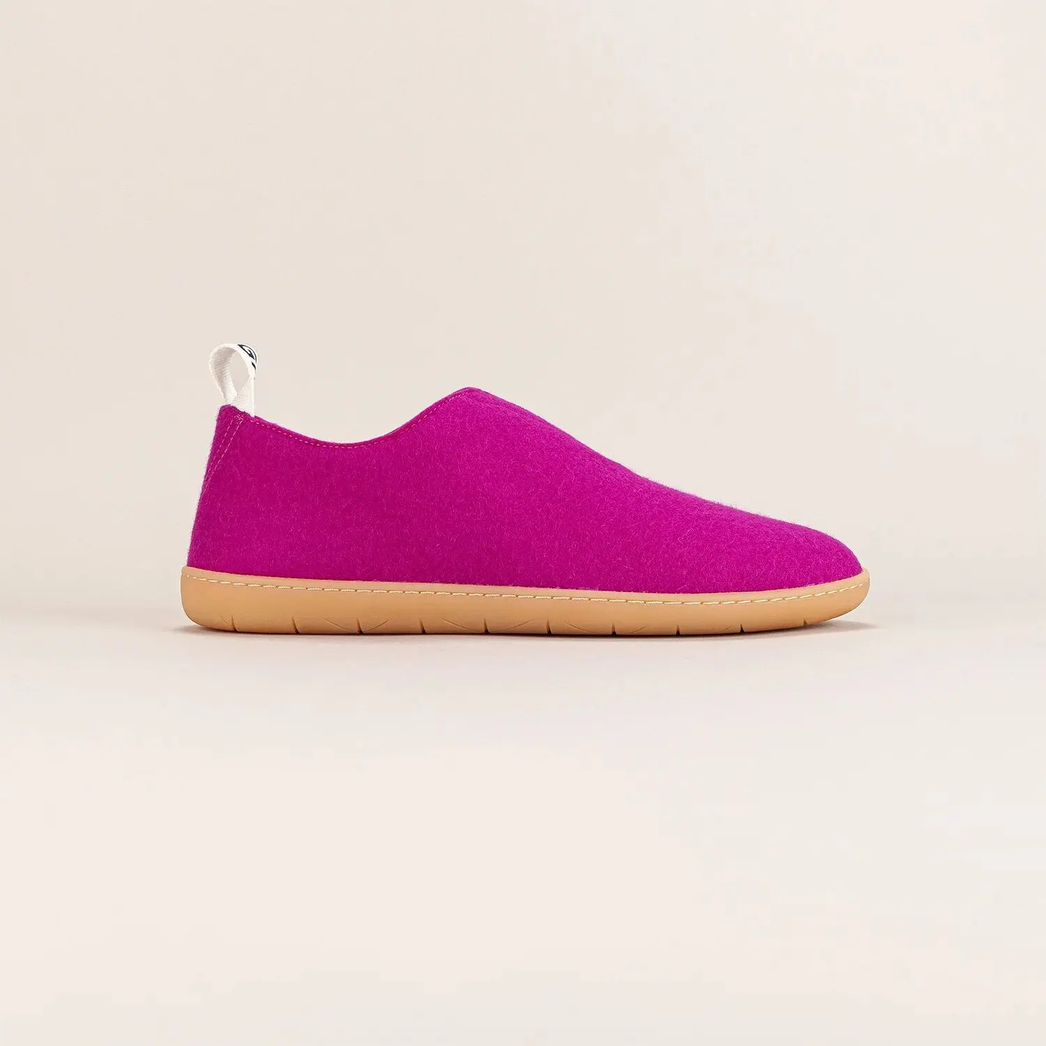 Herrenhausschuhe aus 100 % Bio-Wolle, gefilzt – Ease Mono Mumbai – Fuchsia