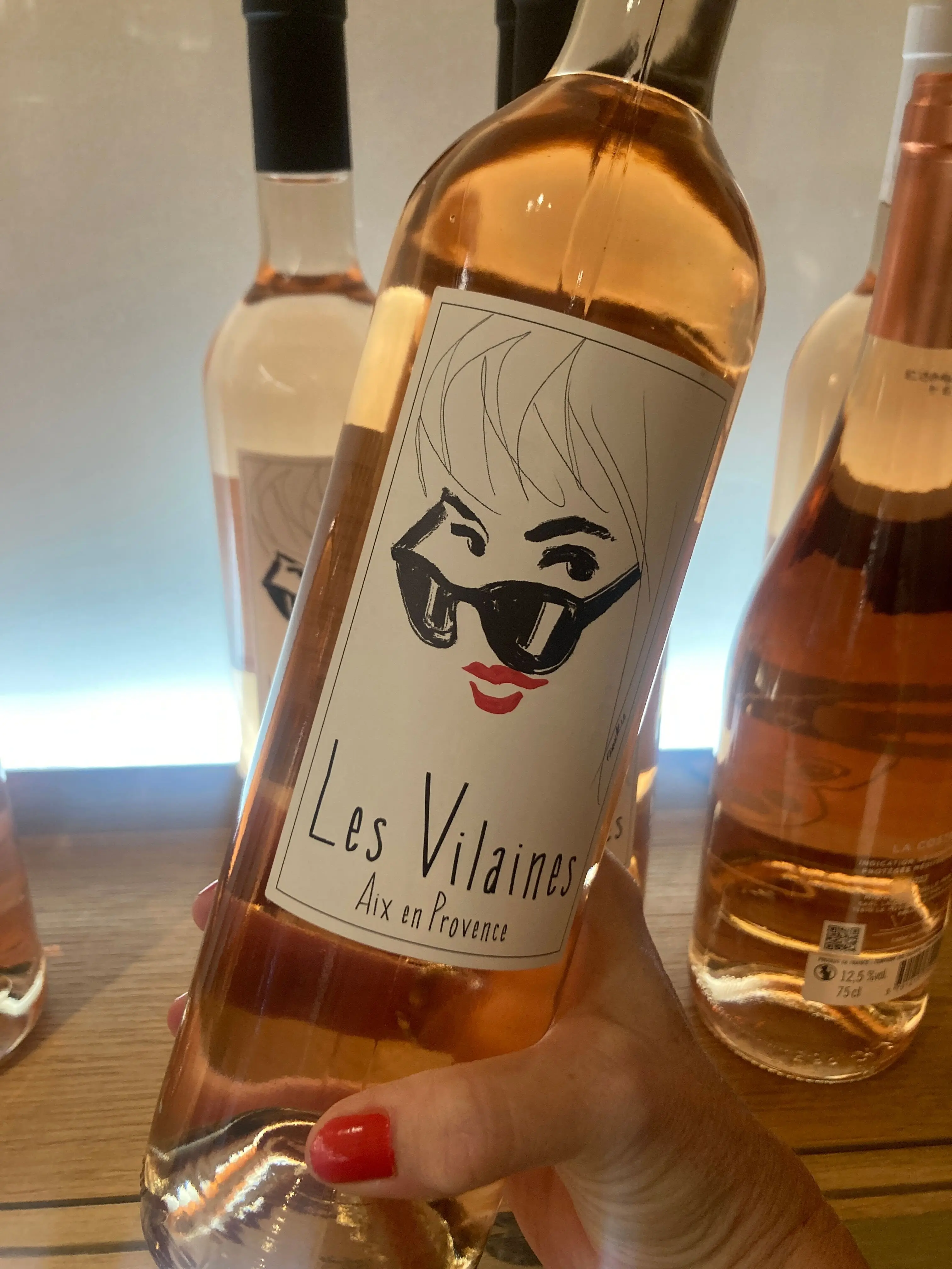 Roséwein Les Vilaines, Palette mit 150 Flaschen