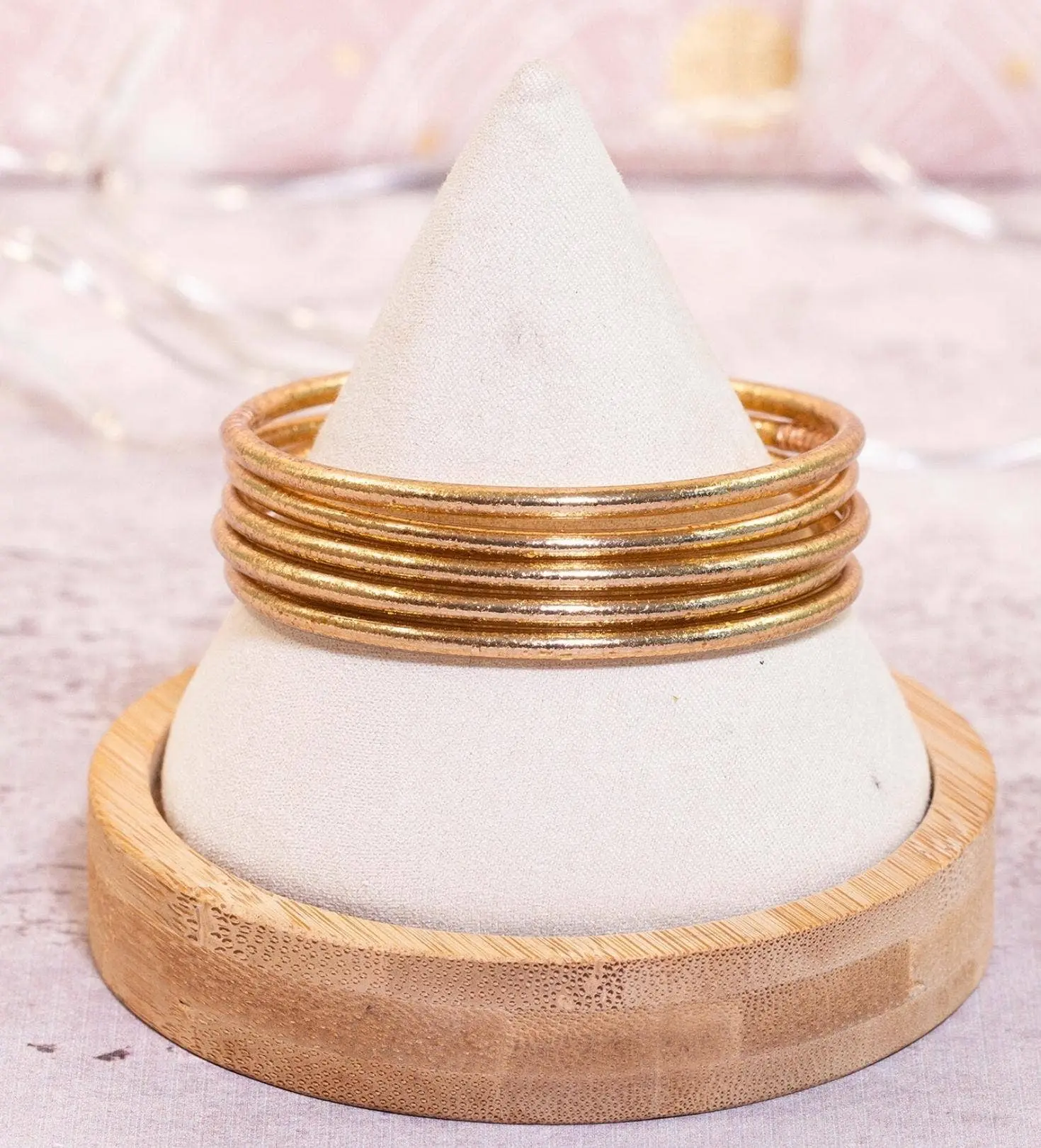 Traditional Buddhist Bangle Fine Champagne