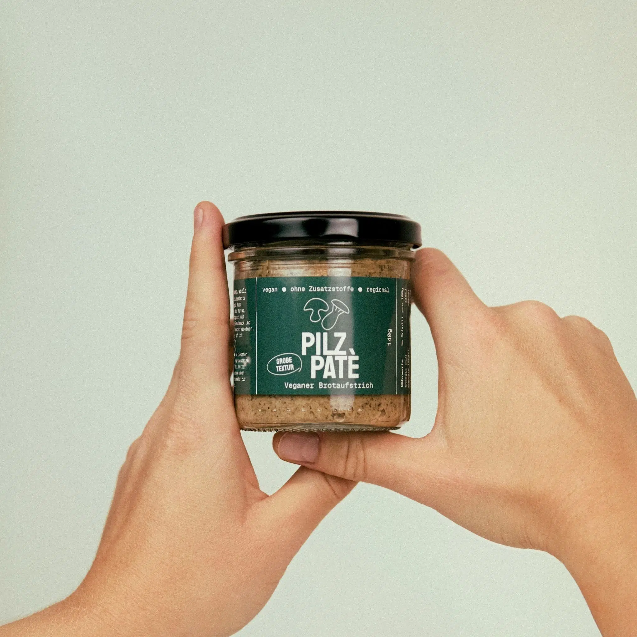 Paté de champiñones orgánico: vegano, pasta gruesa para untar con hongos shiitake y porcini