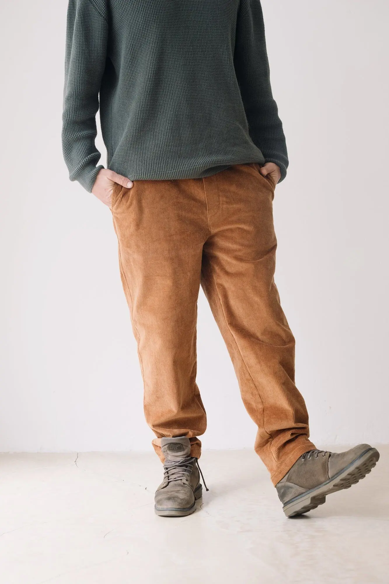 Organic oversized corduroy pants in Terracotta