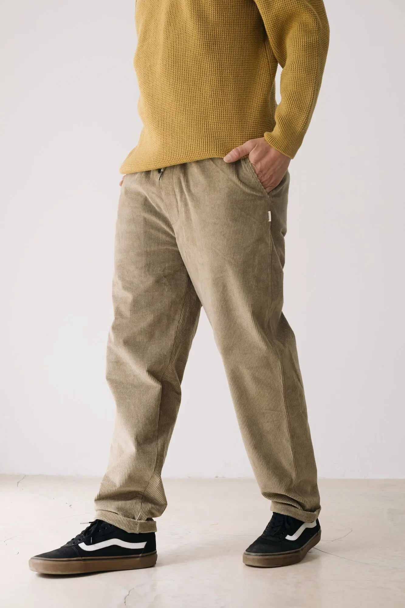 Organic oversized corduroy pants in Green