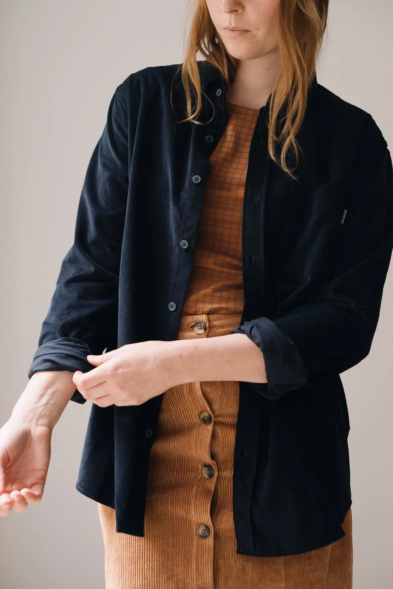 Organic Fine Wale Corduroy Shirt In Dark Blue