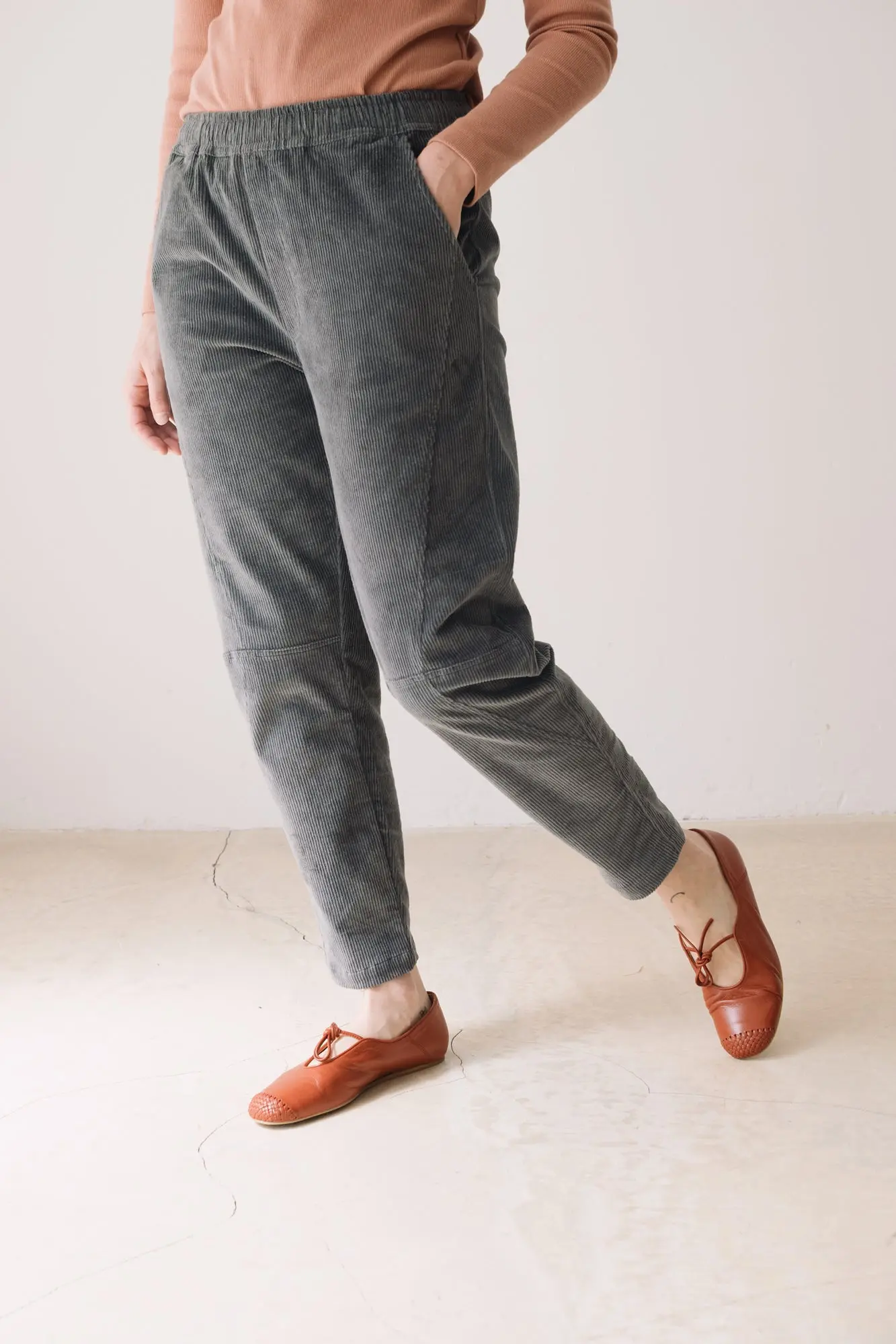 Organic Corduroy pants in Blue