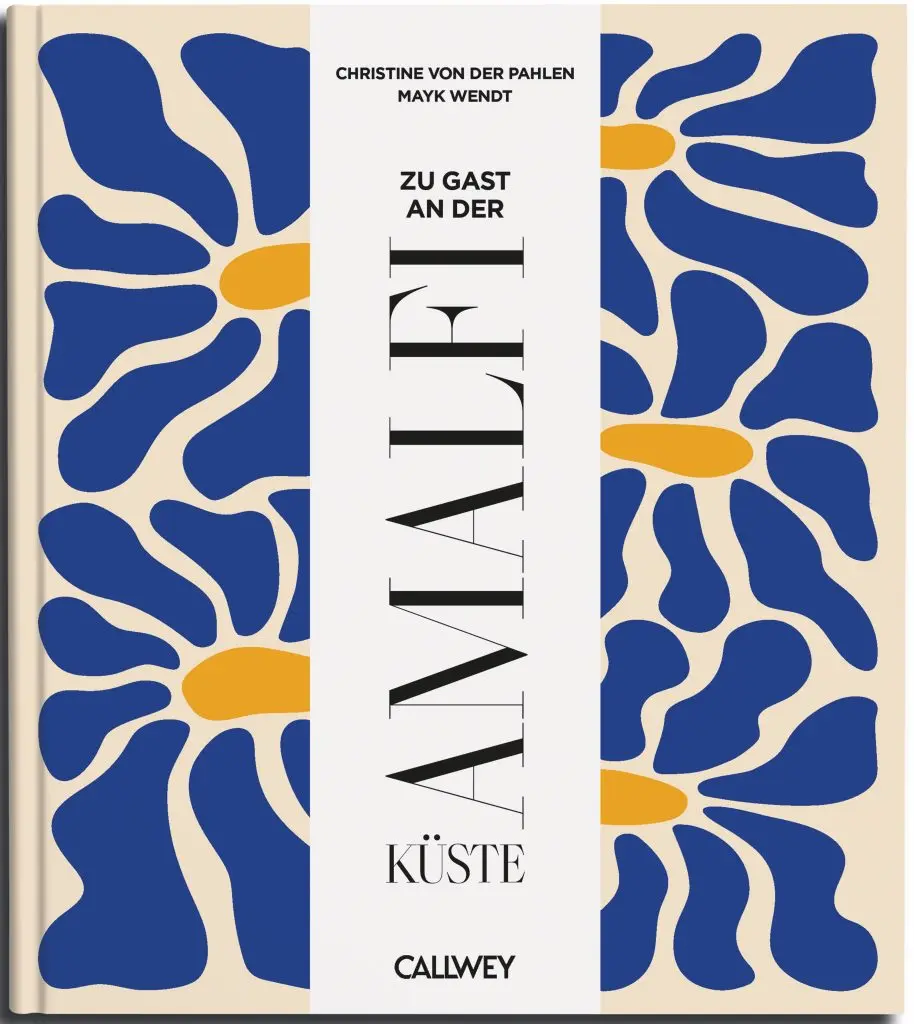 Visiting the Amalfi Coast. Places of longing, original recipes and insider tips.Cookbook (German)