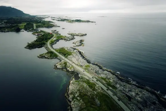Grenzenlos. Supercar Touren in Norwegen (Deutsch)
