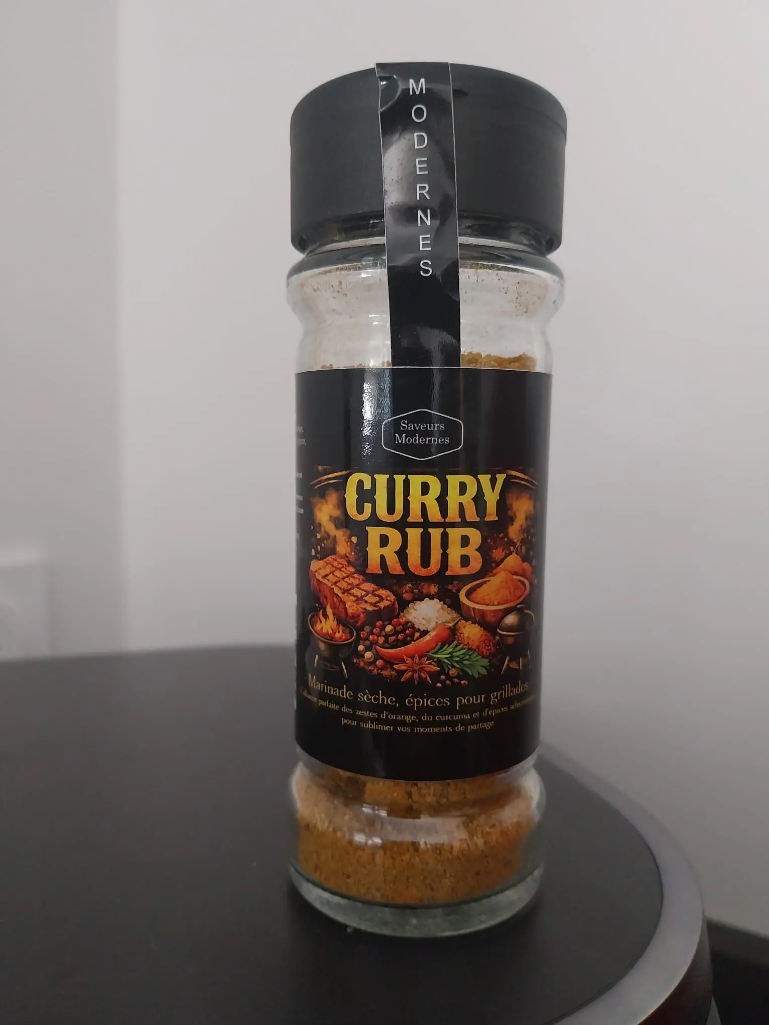 Mezcla de especias al curry: adobo seco para asar a la parrilla.