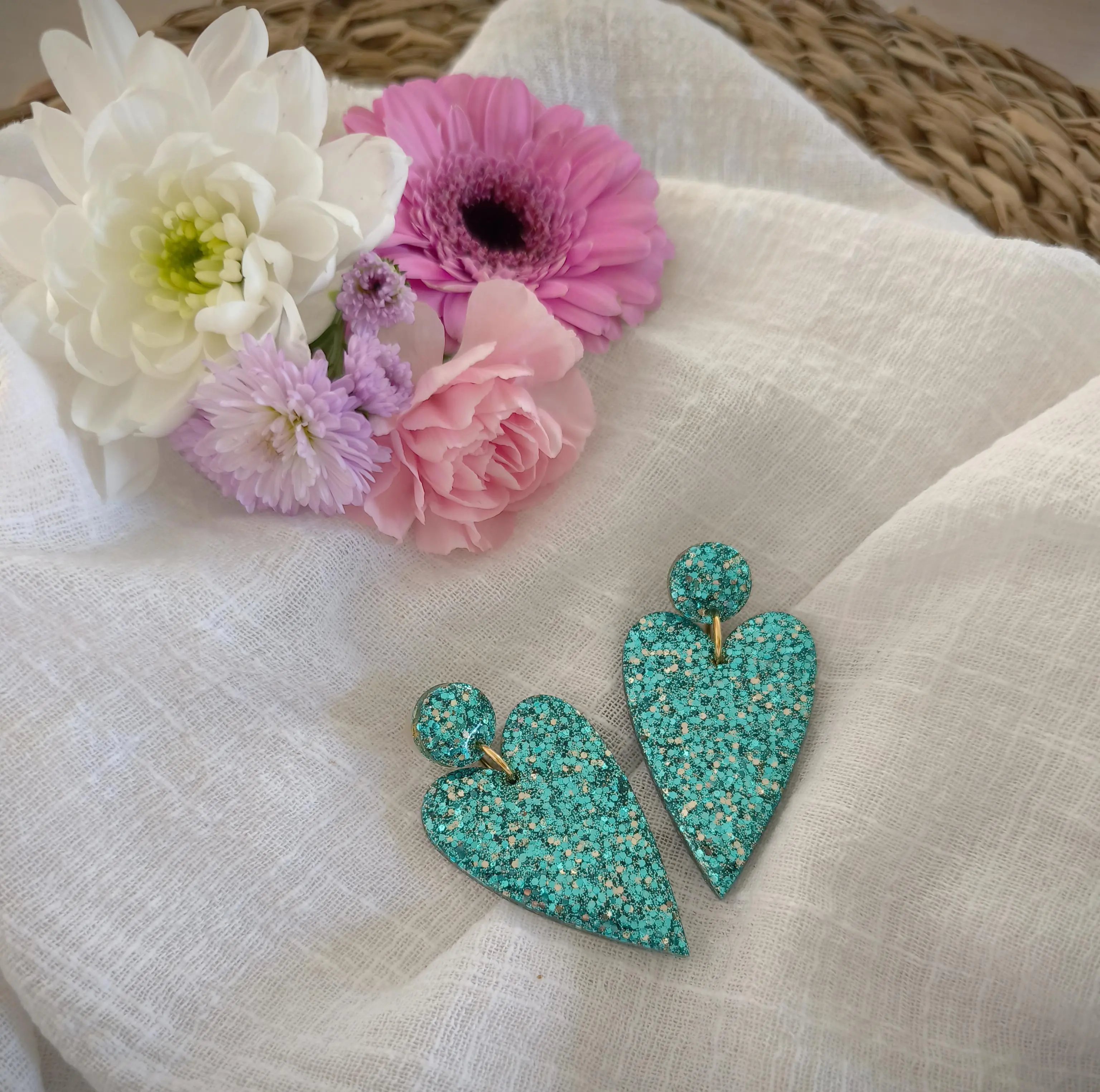 Big Love turquoise glitter earrings with gold highlights