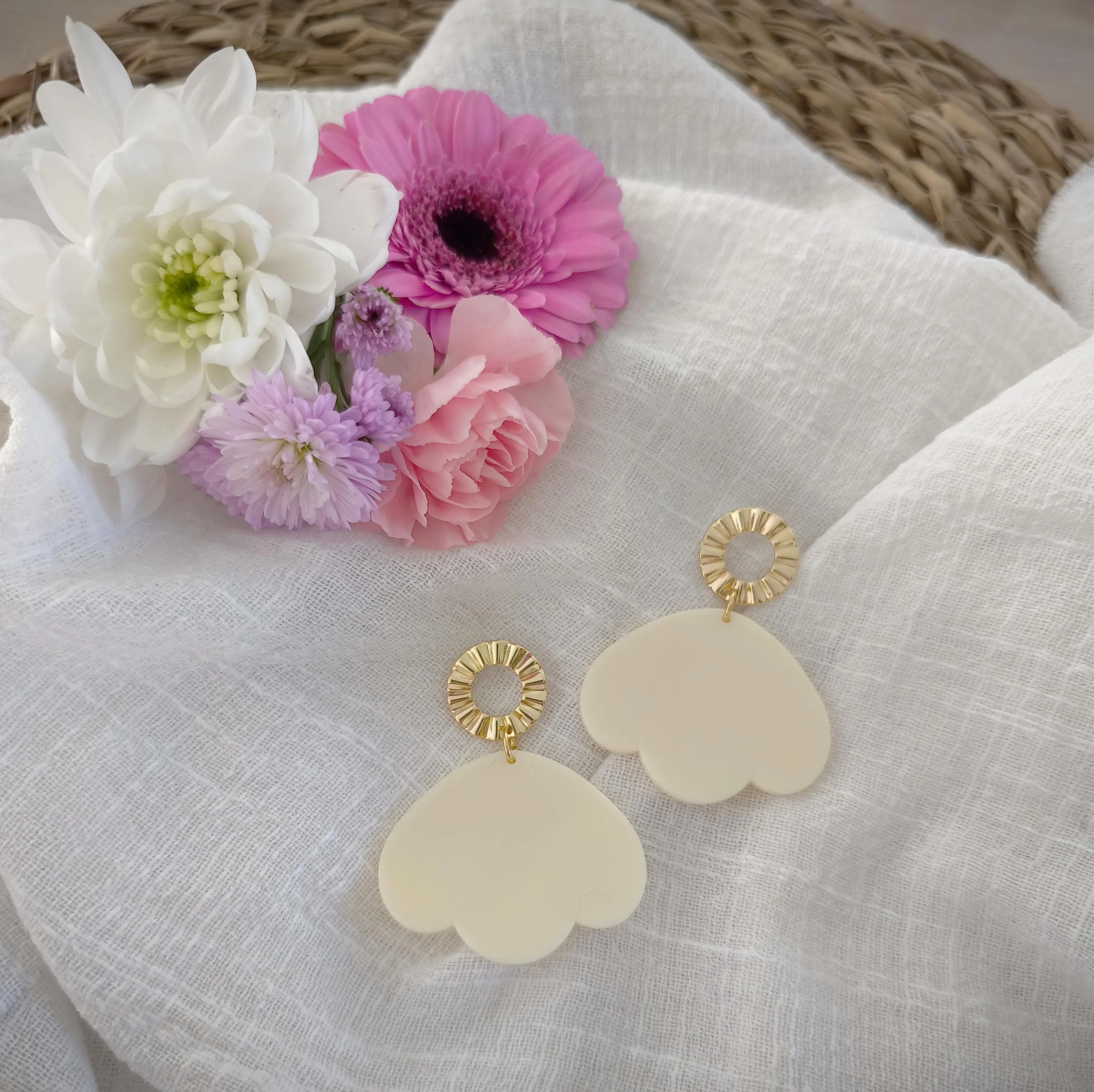 Ecru Petal Acrylic Earrings