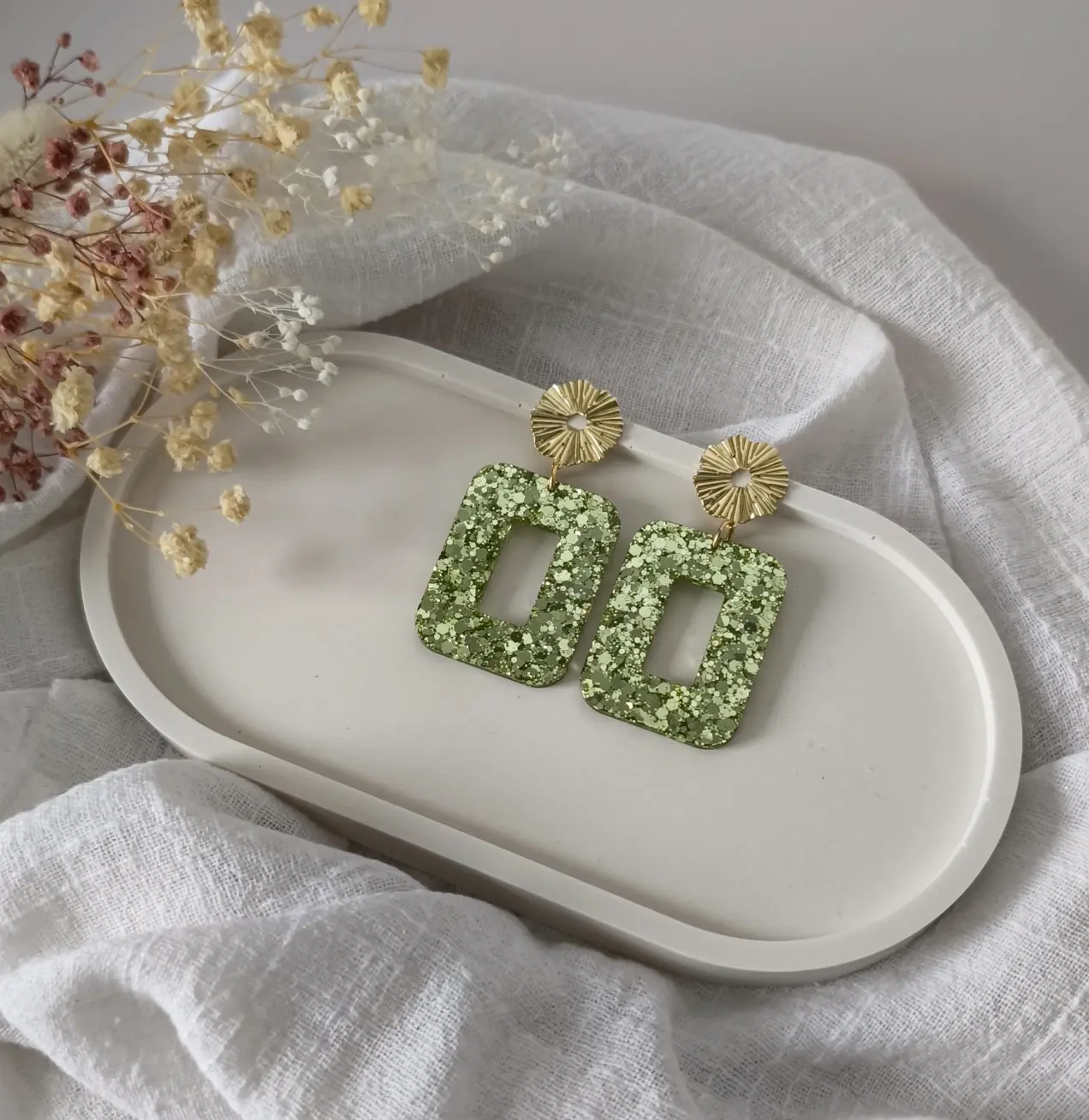 Suzette Lemon Glitter Earrings