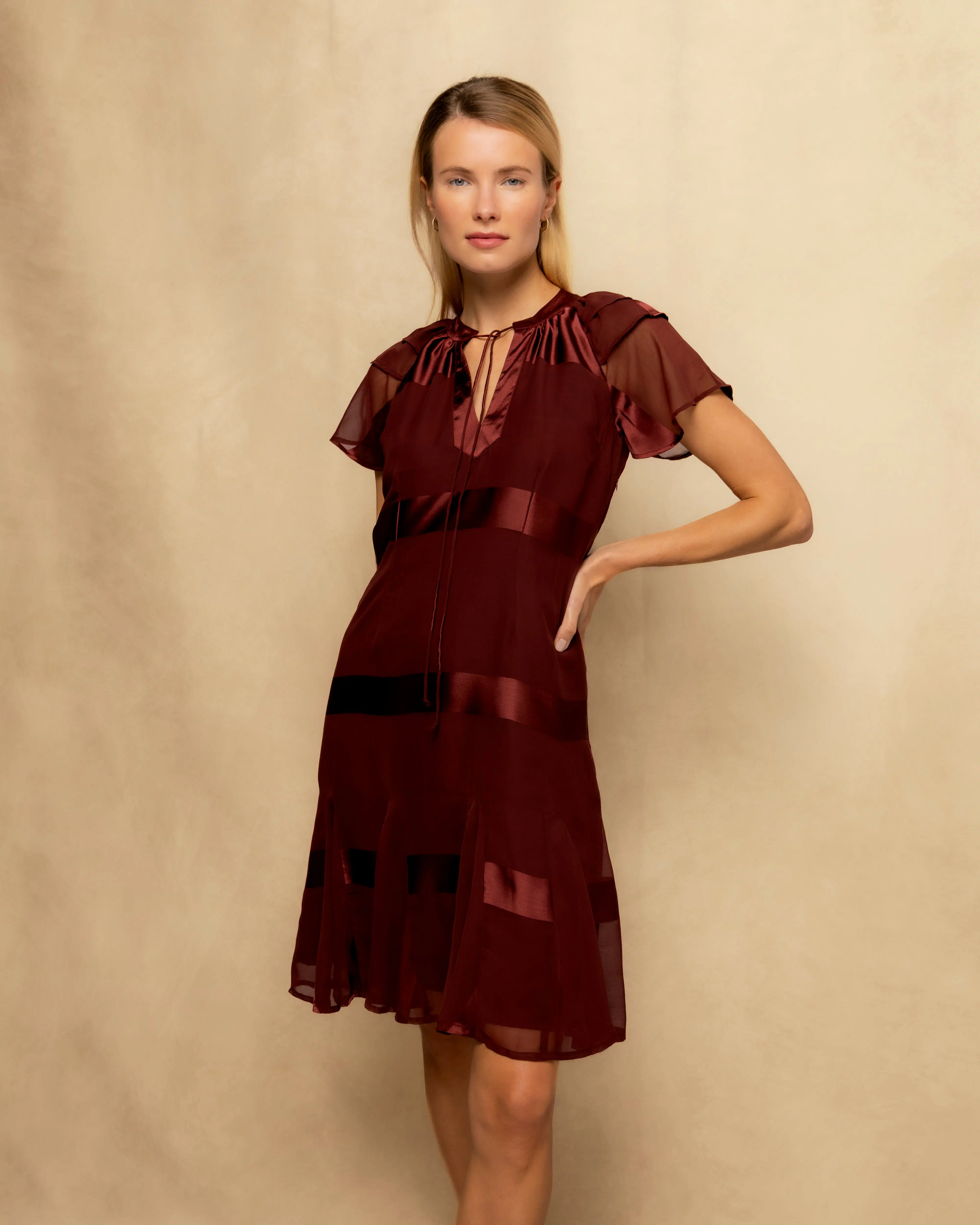 Vestido Corto Elegante Selma