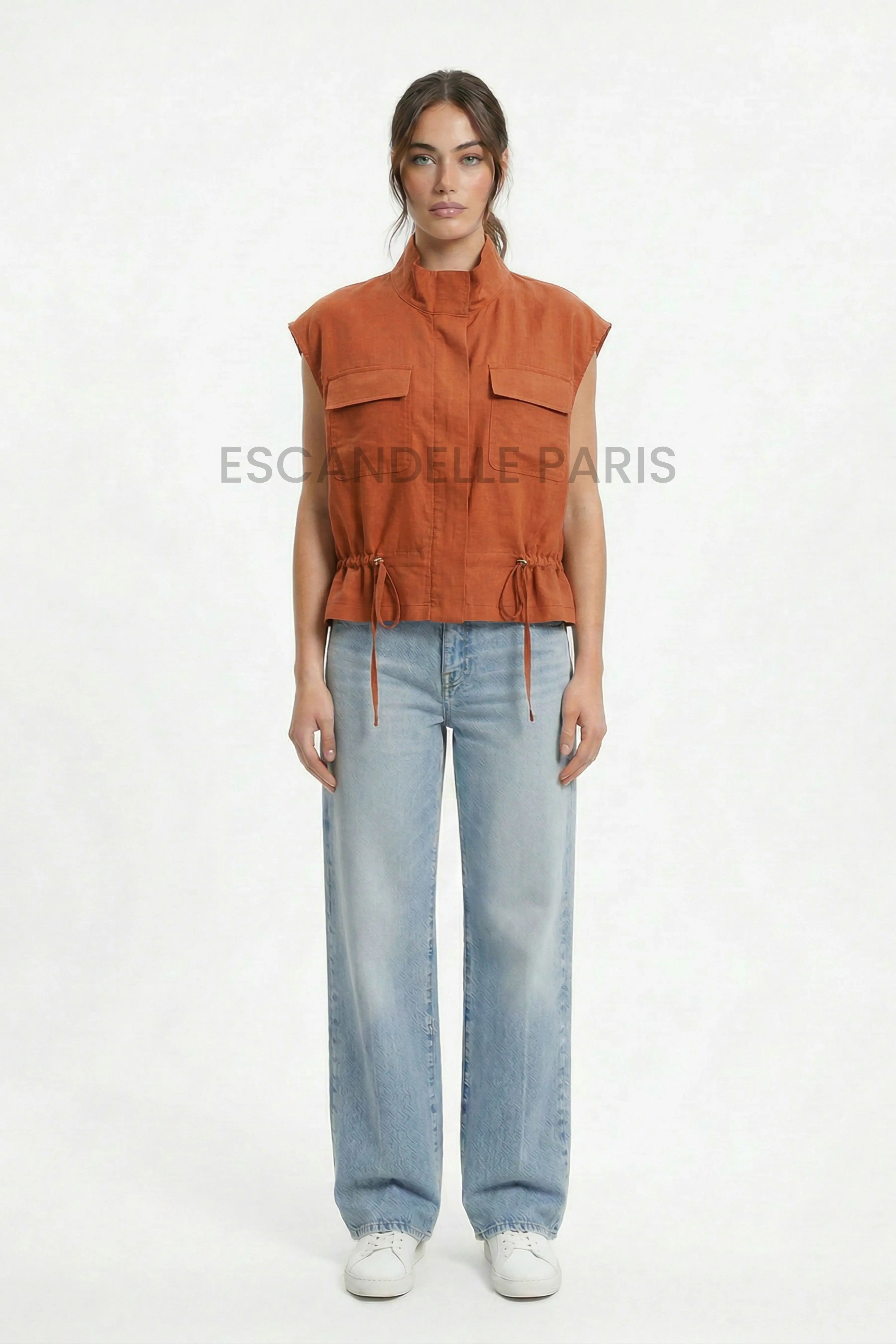 Linen sleeveless vest