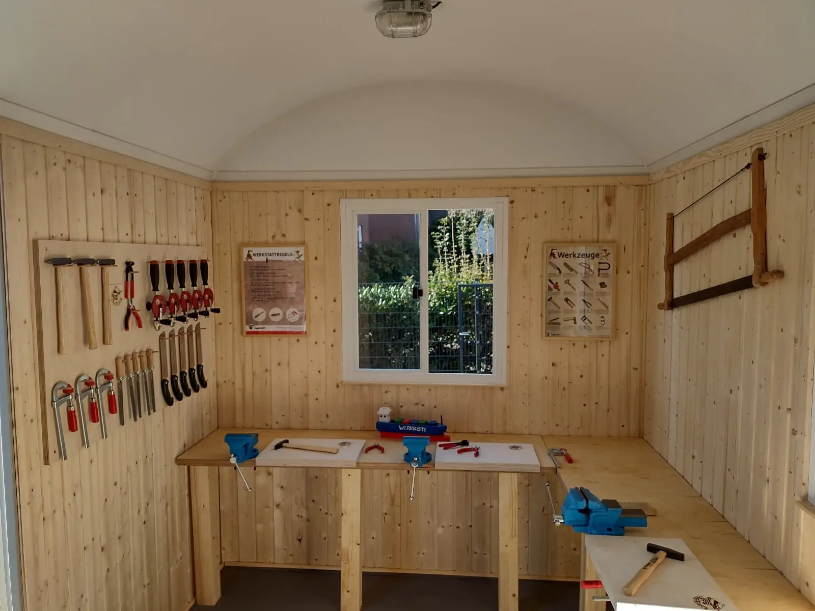 Kita - Officina completa nel rimorchio da cantiere