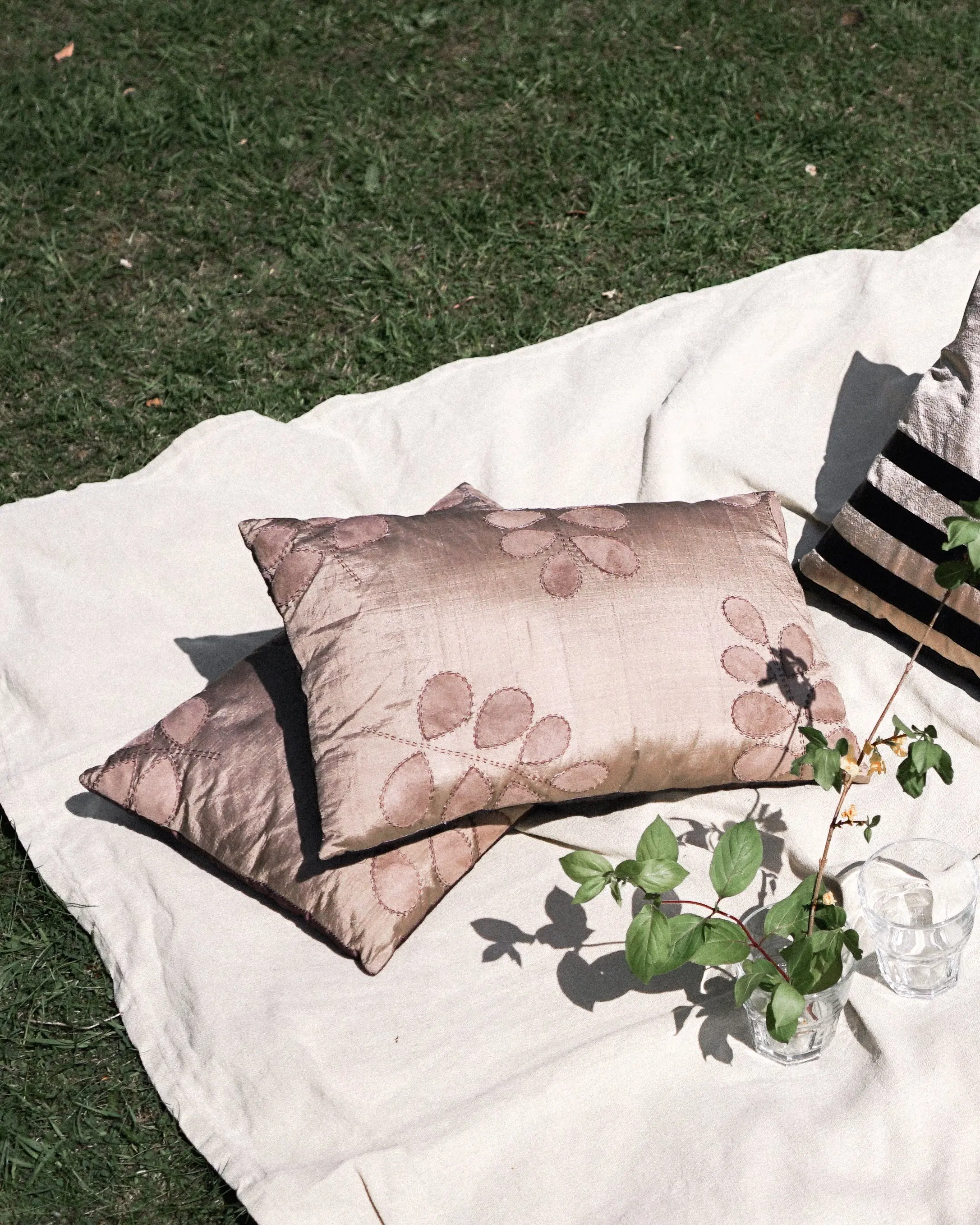 Silk Leaf Cushion Cover