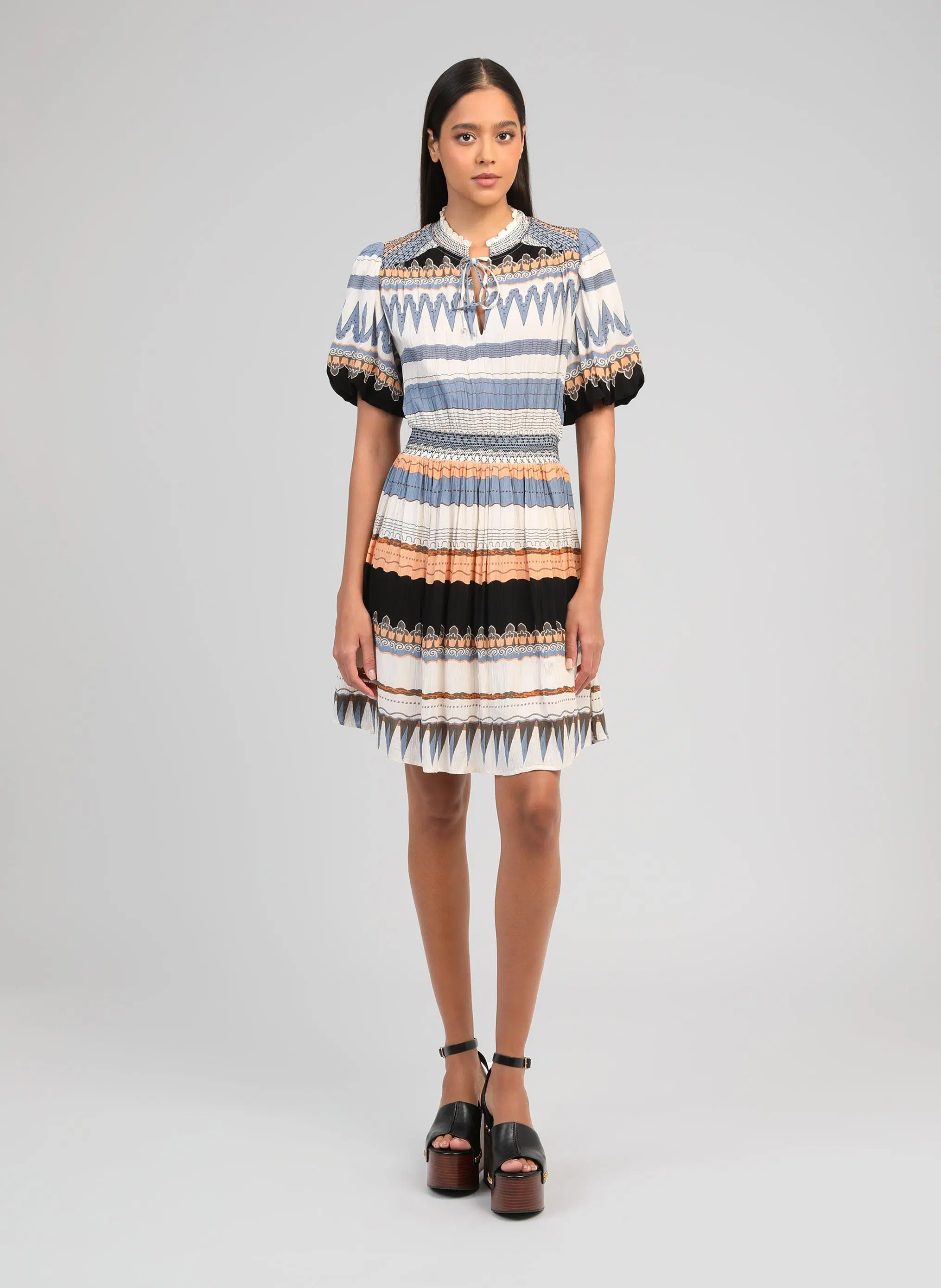 OCLAUDIA SHORT DRESS tamira sky