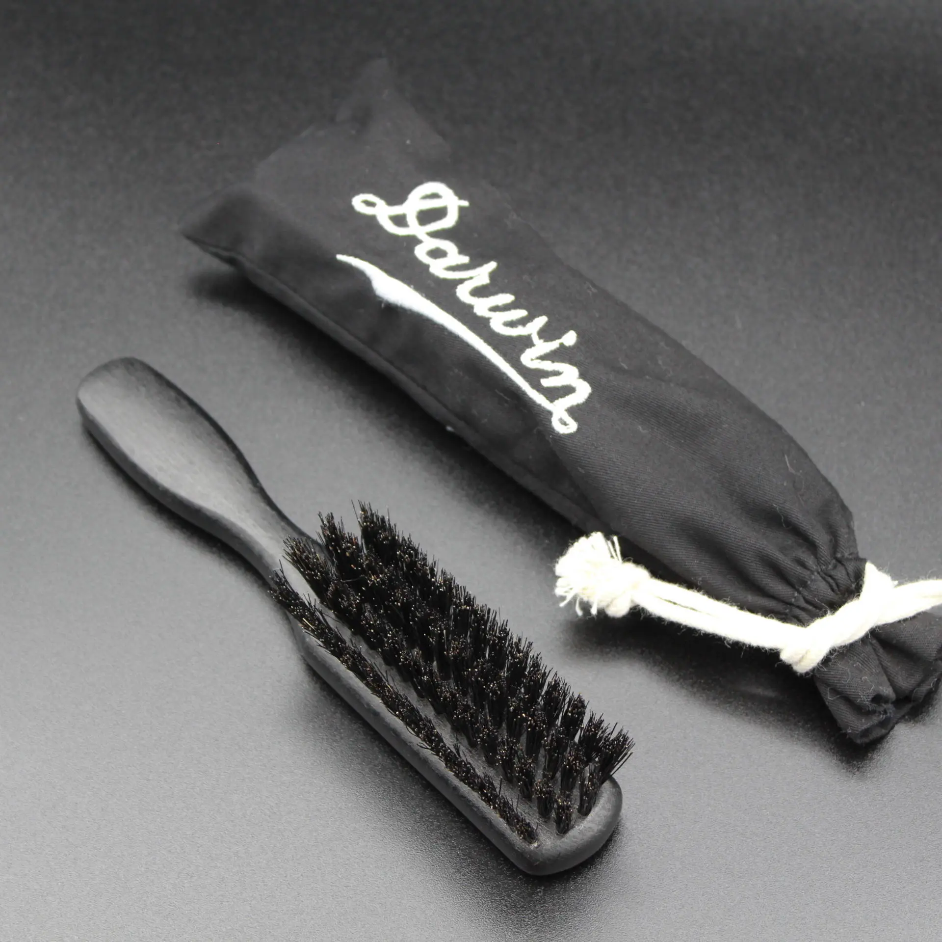 Brosse à Barbe DARWIN