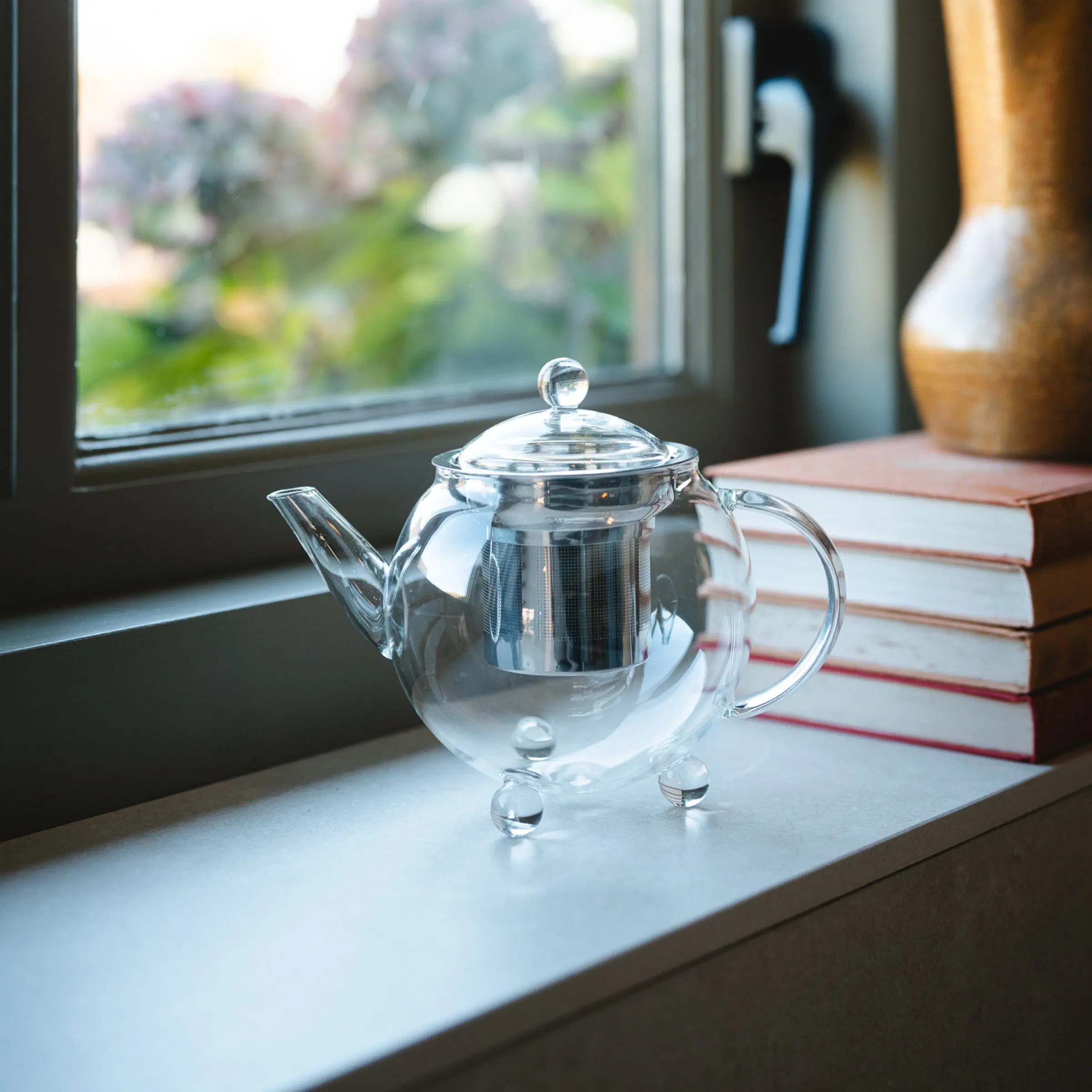 Bella Round - Borosilicate glass teapot 0.5L with stainless steel filter