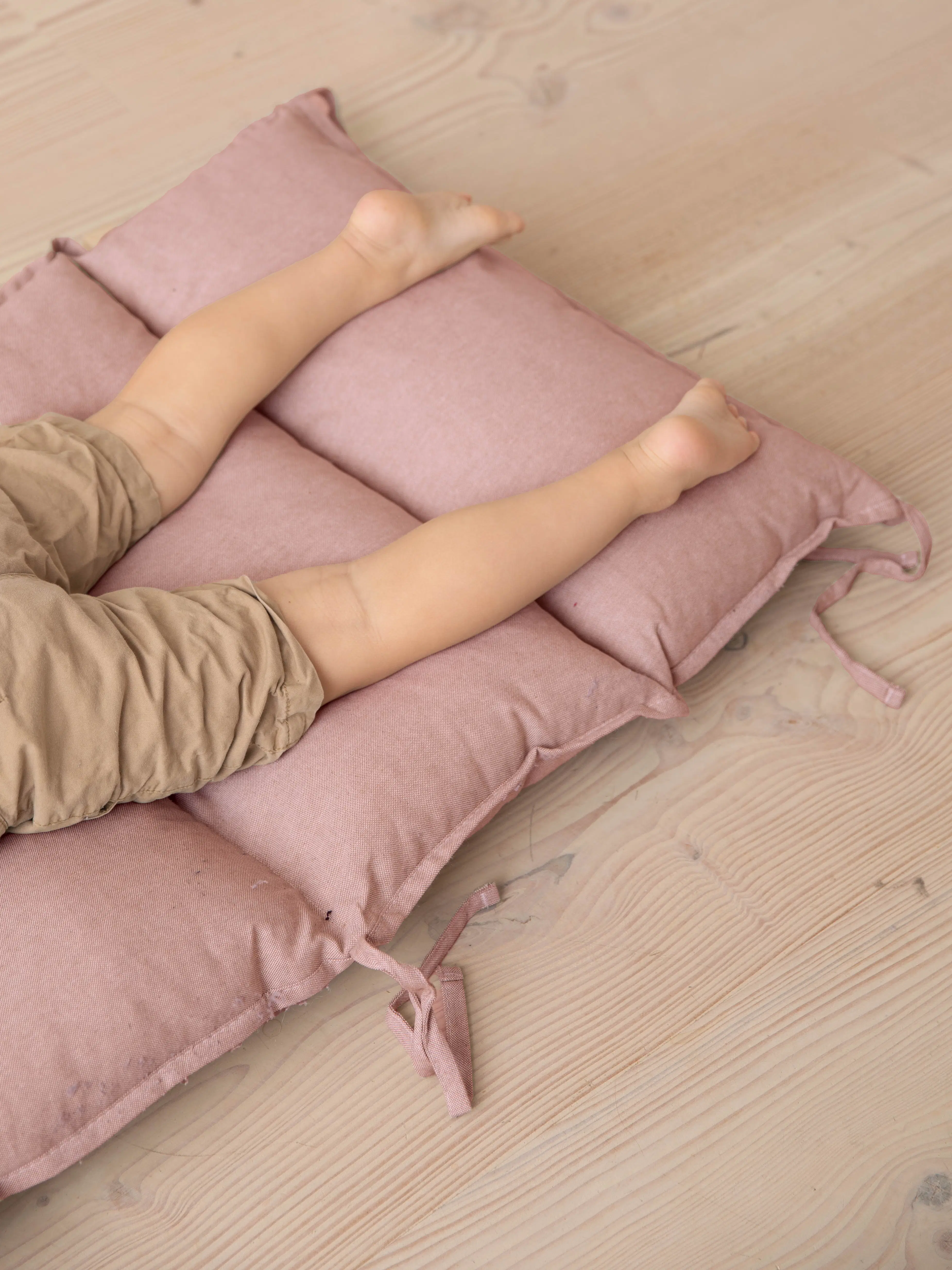 KAURA II Cushion - Rosa