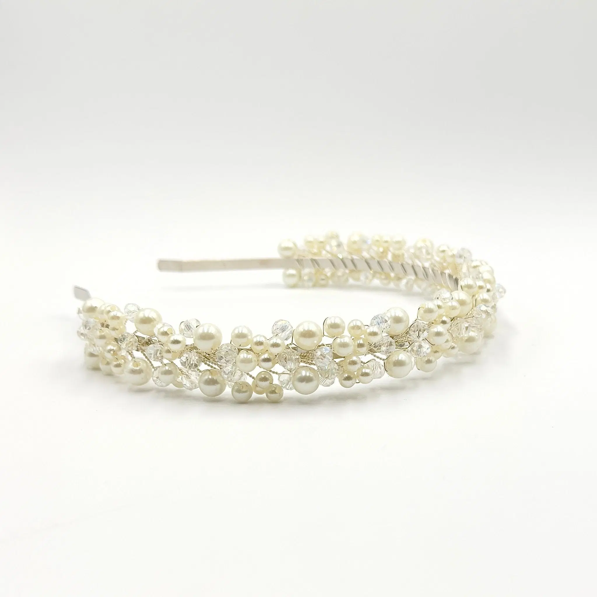 Zarte Braut Tiara mit Perlen und Kristallen