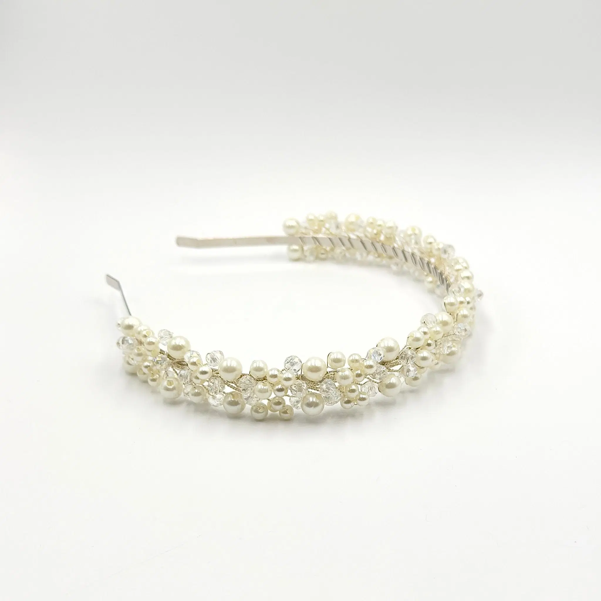 Zarte Braut Tiara mit Perlen und Kristallen