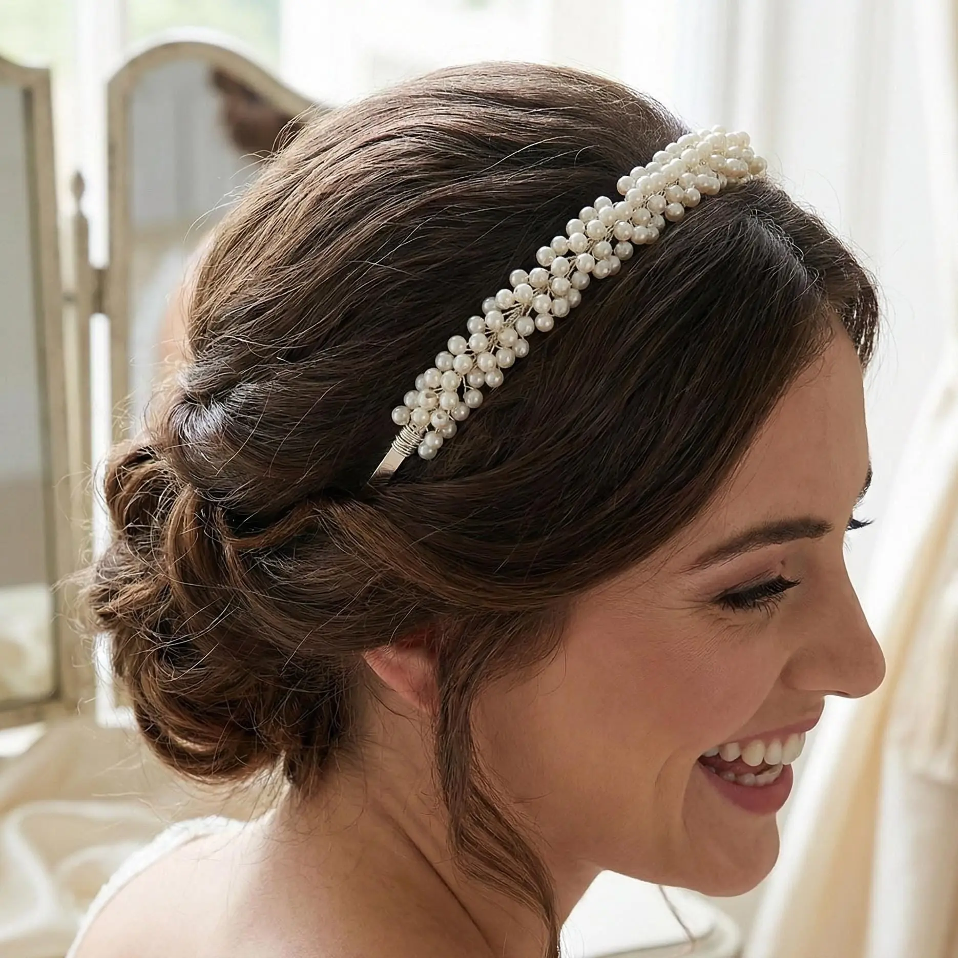 Elegante Perlen Tiara mit Kristallzweigen für Bräute