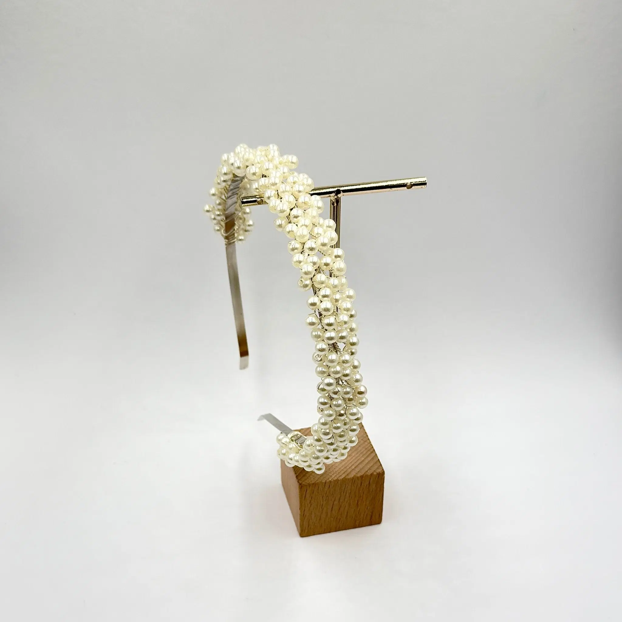 Elegante Perlen Tiara mit Kristallzweigen für Bräute