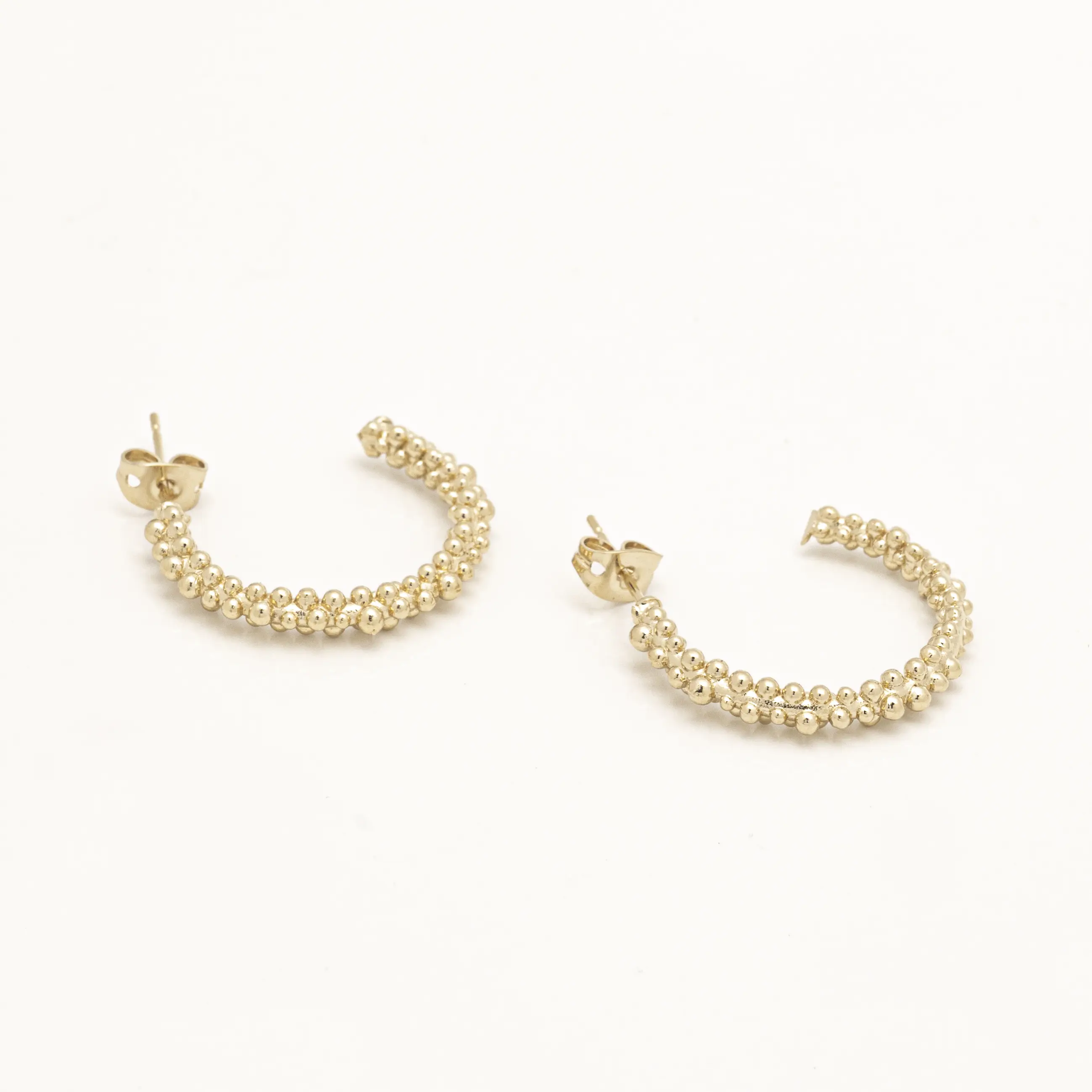 CIRCLE D20 hoop earrings