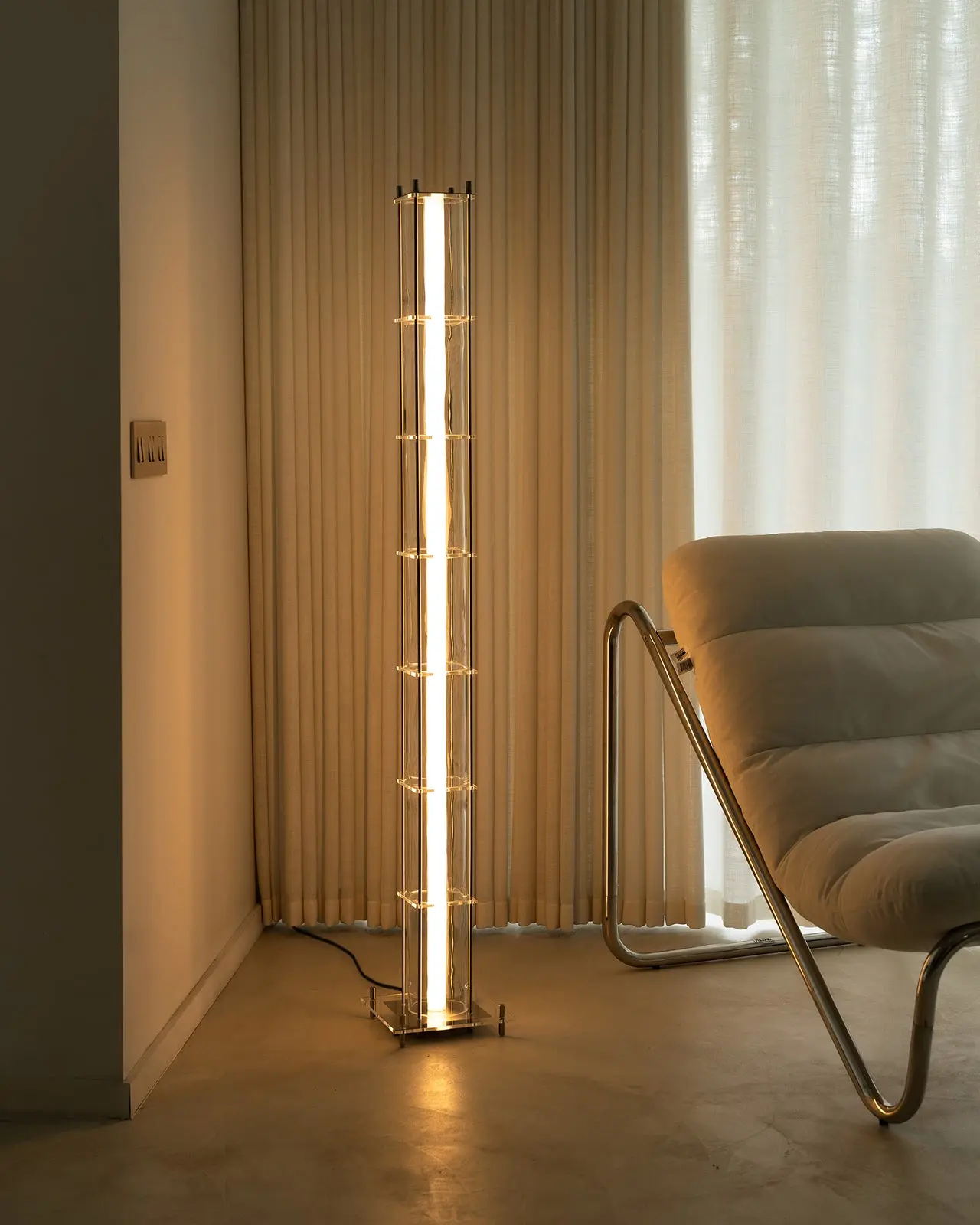 QDB Editions + Théo Charasse | White Floor Lamp