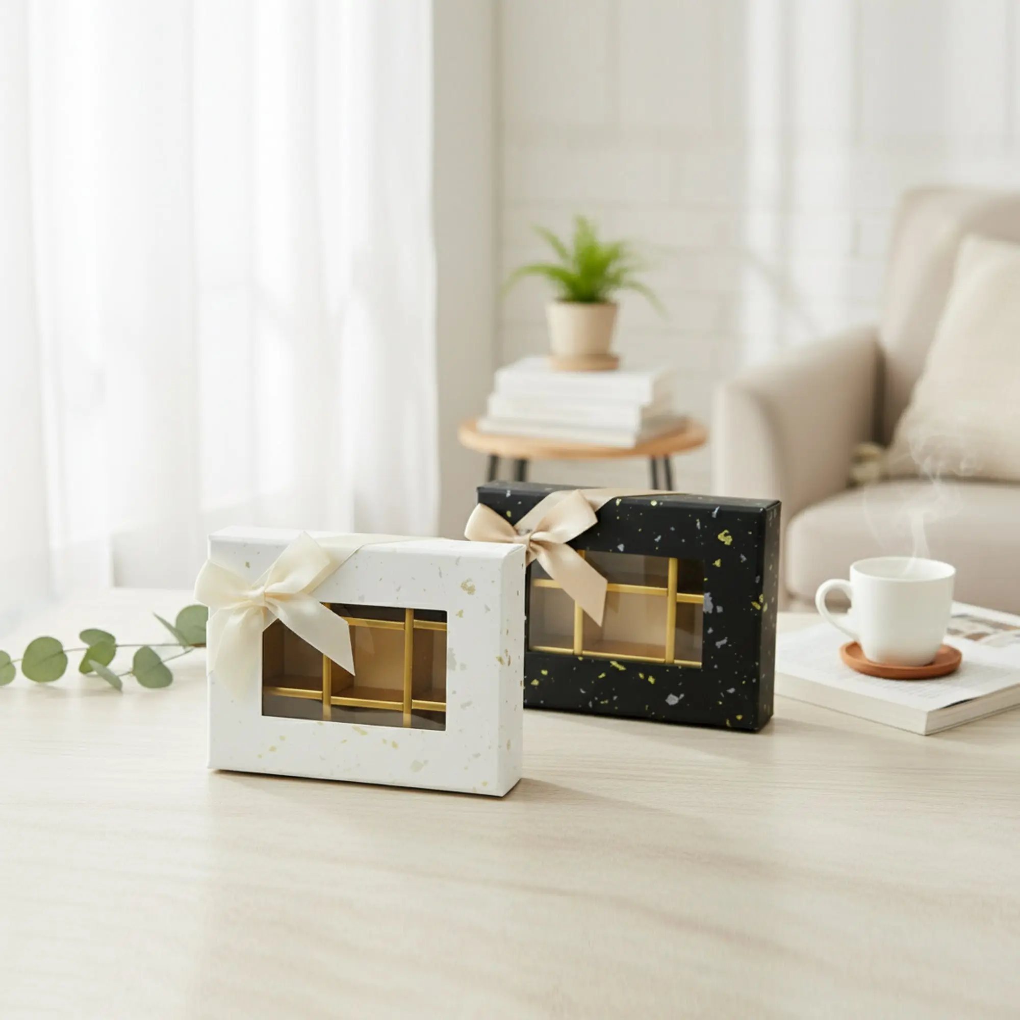 Splash Design Gift Box | Clear Window Lid & 6 Compartments | Black & Cream