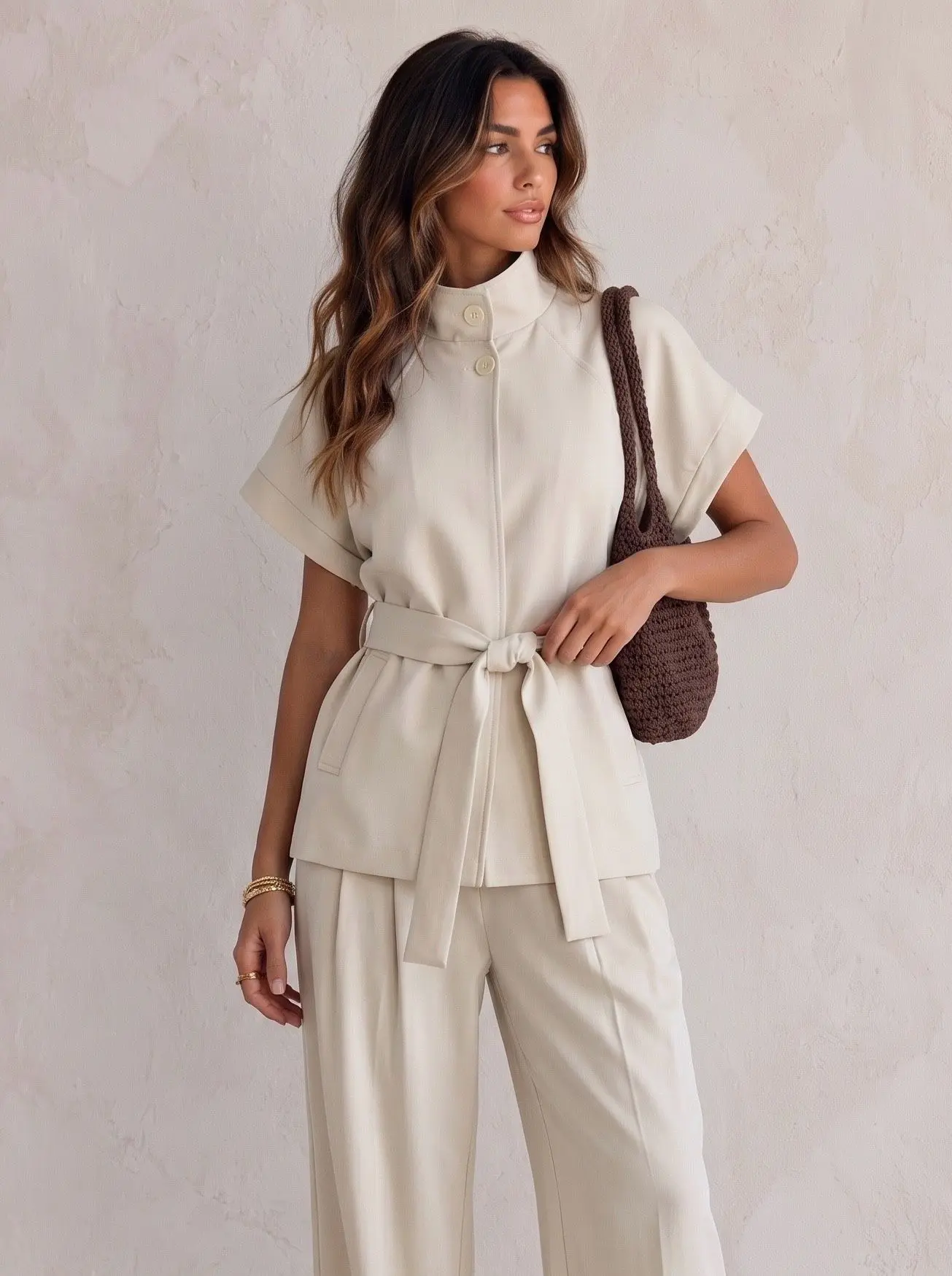 Ensemble gilet ceinturé à manches courtes et pantalon large