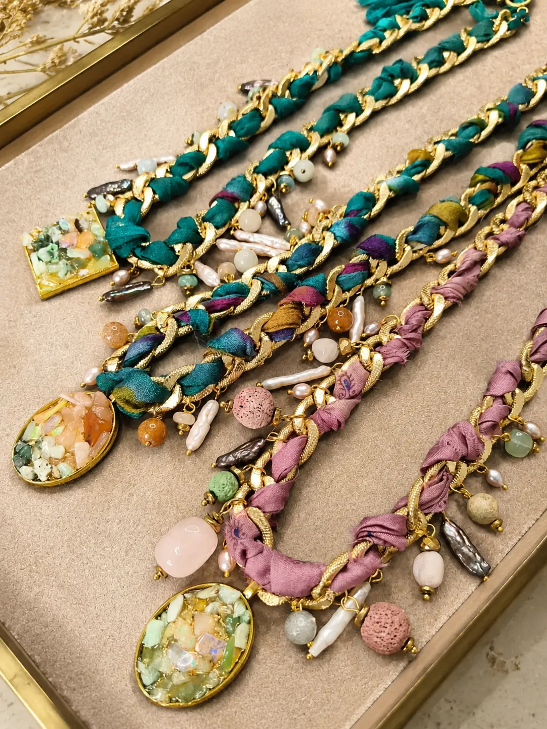 Set de 3 colliers artisanaux – Collection Mosaïque