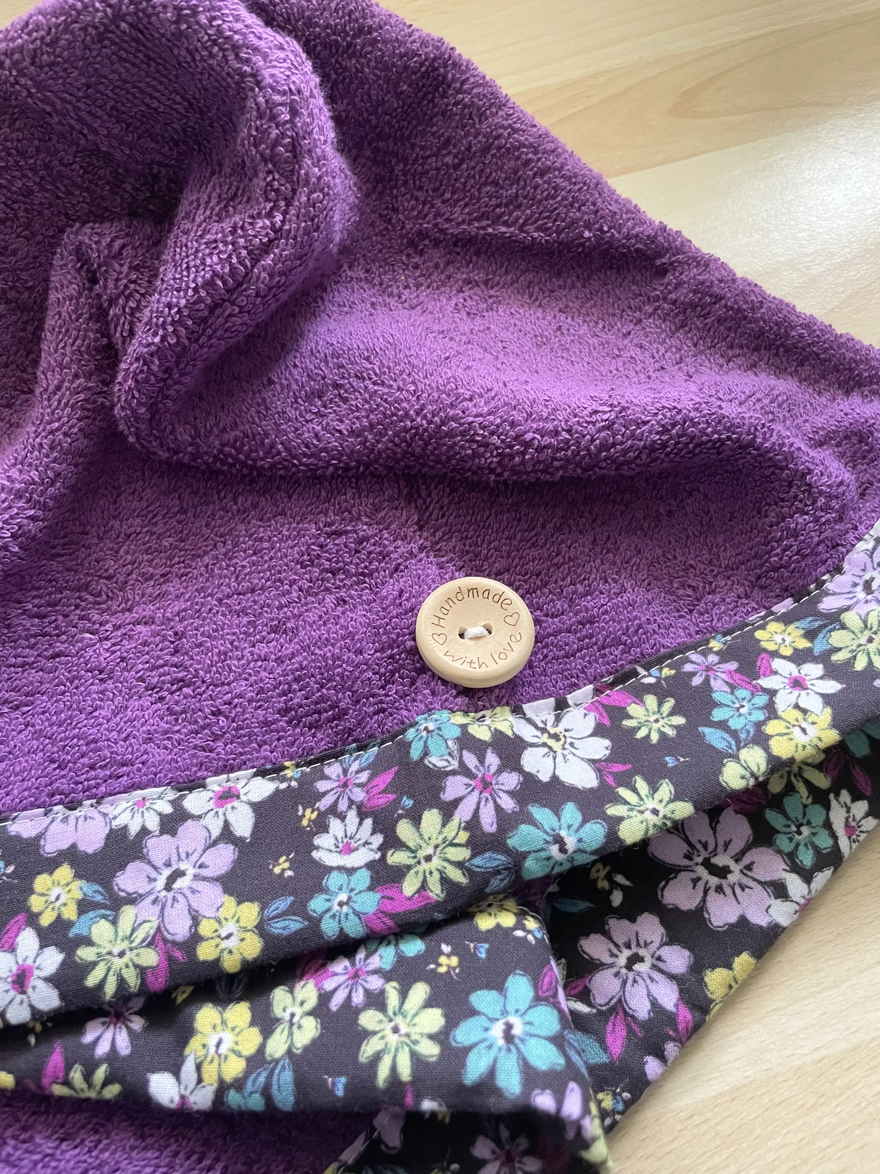Serviette de tête, turban sèche-cheveux 100% coton, attache bouton et bride élastiquée