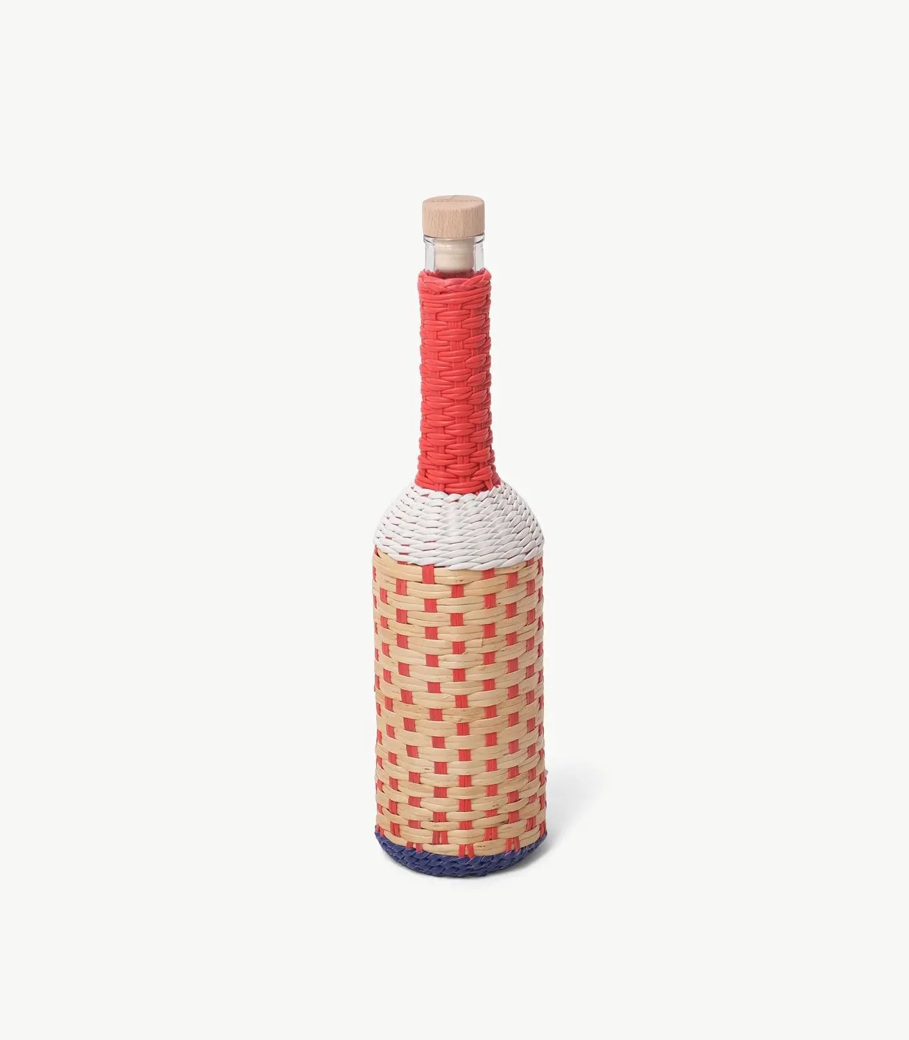 Botella de mimbre trenzado