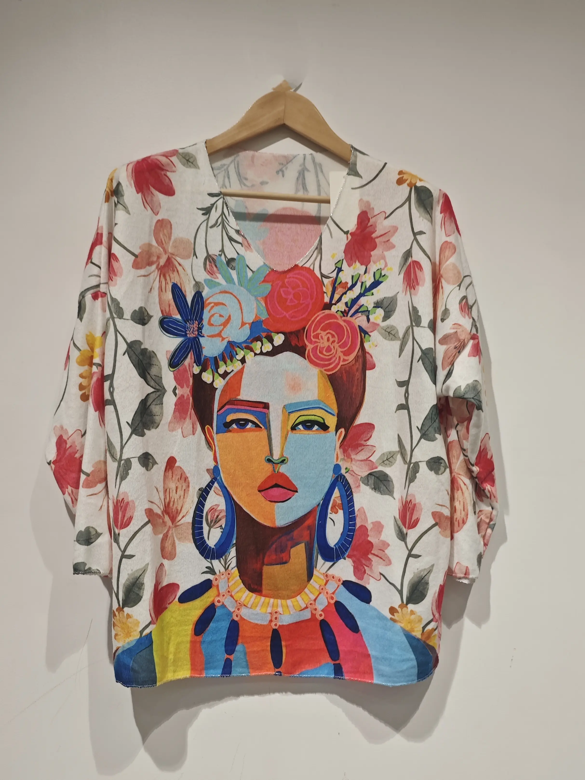 ness frida visage fleur